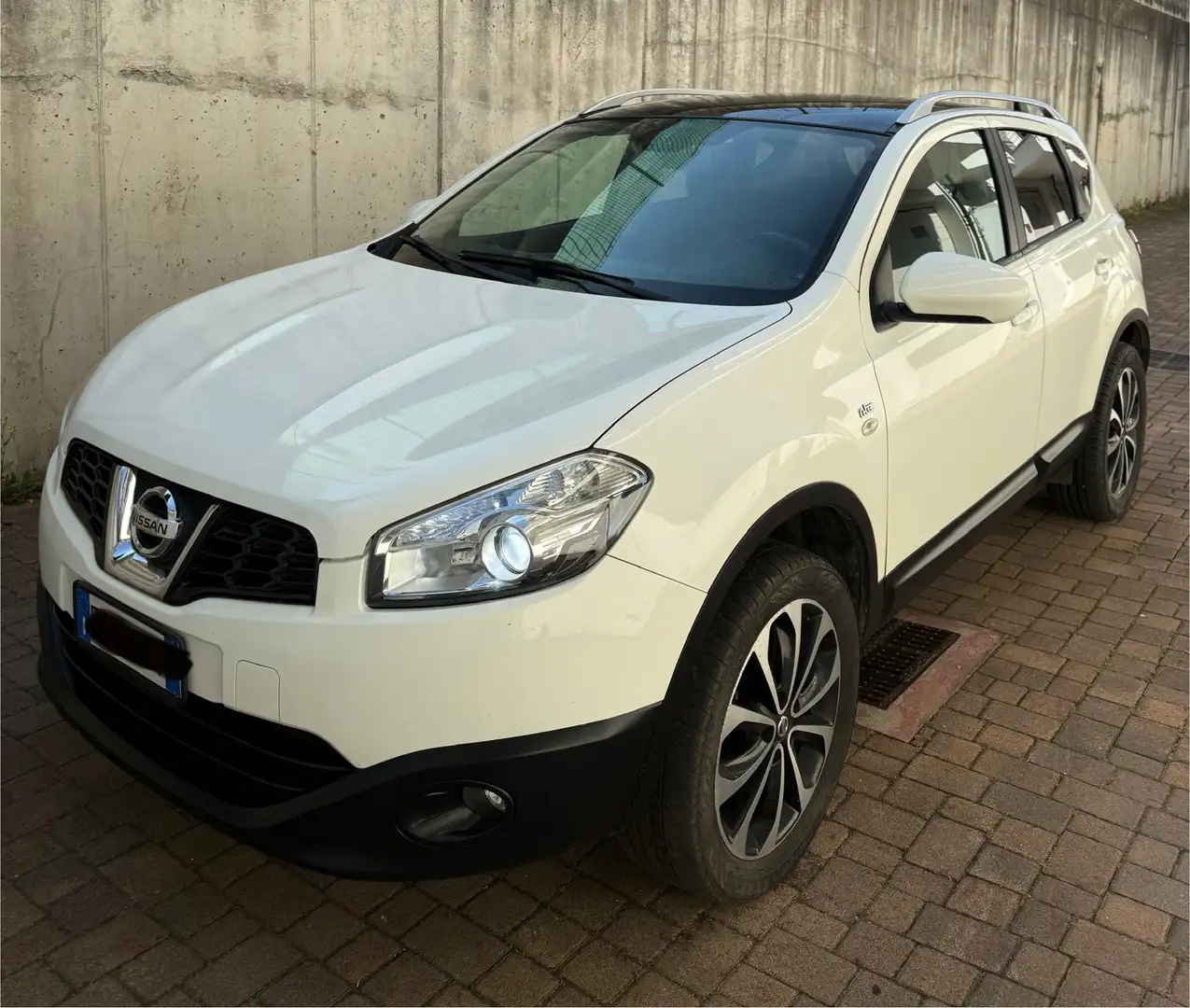 Nissan Qashqai 1.5 dci N-Tec Dpf FL - 1