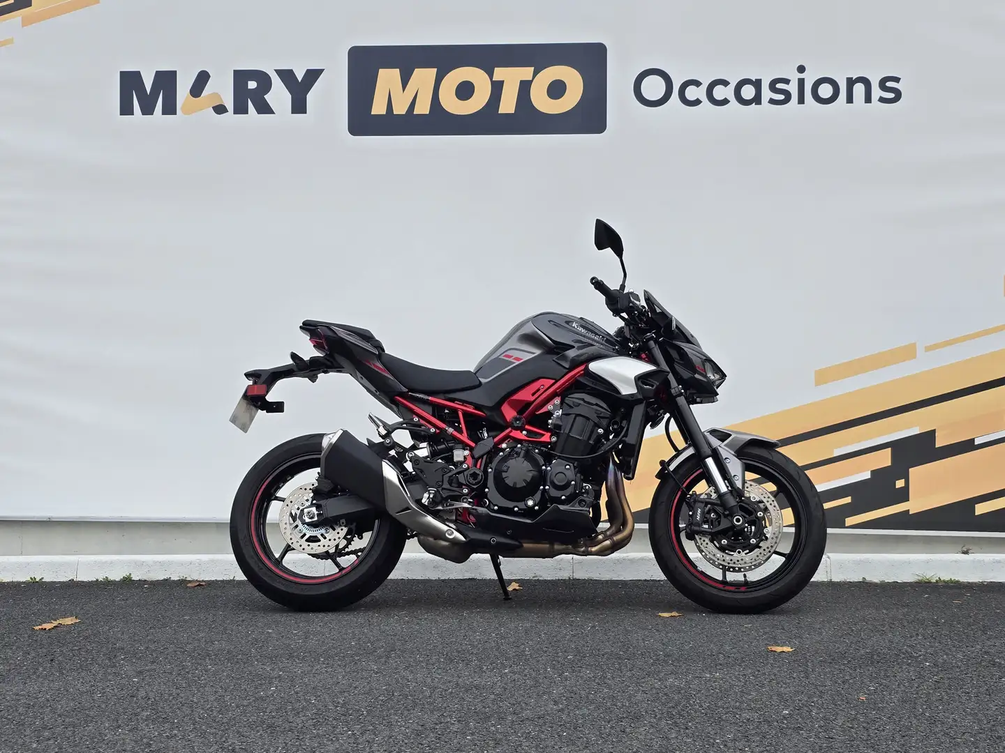 Kawasaki Z 900 Roşu - 1