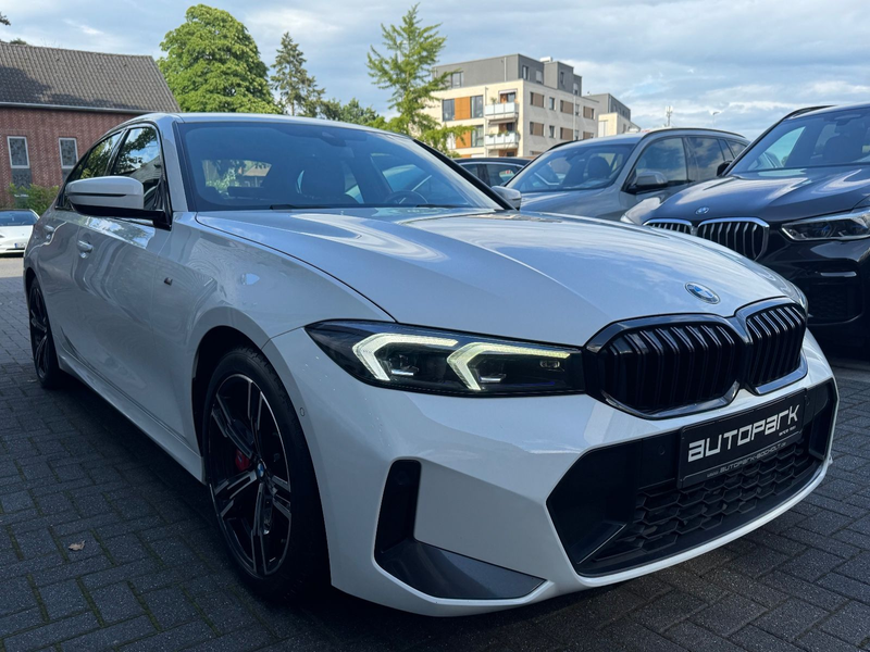 BMW 320 d Limousine M SPORT PRO WIDE Kamera AdLED LHZ — photo 4