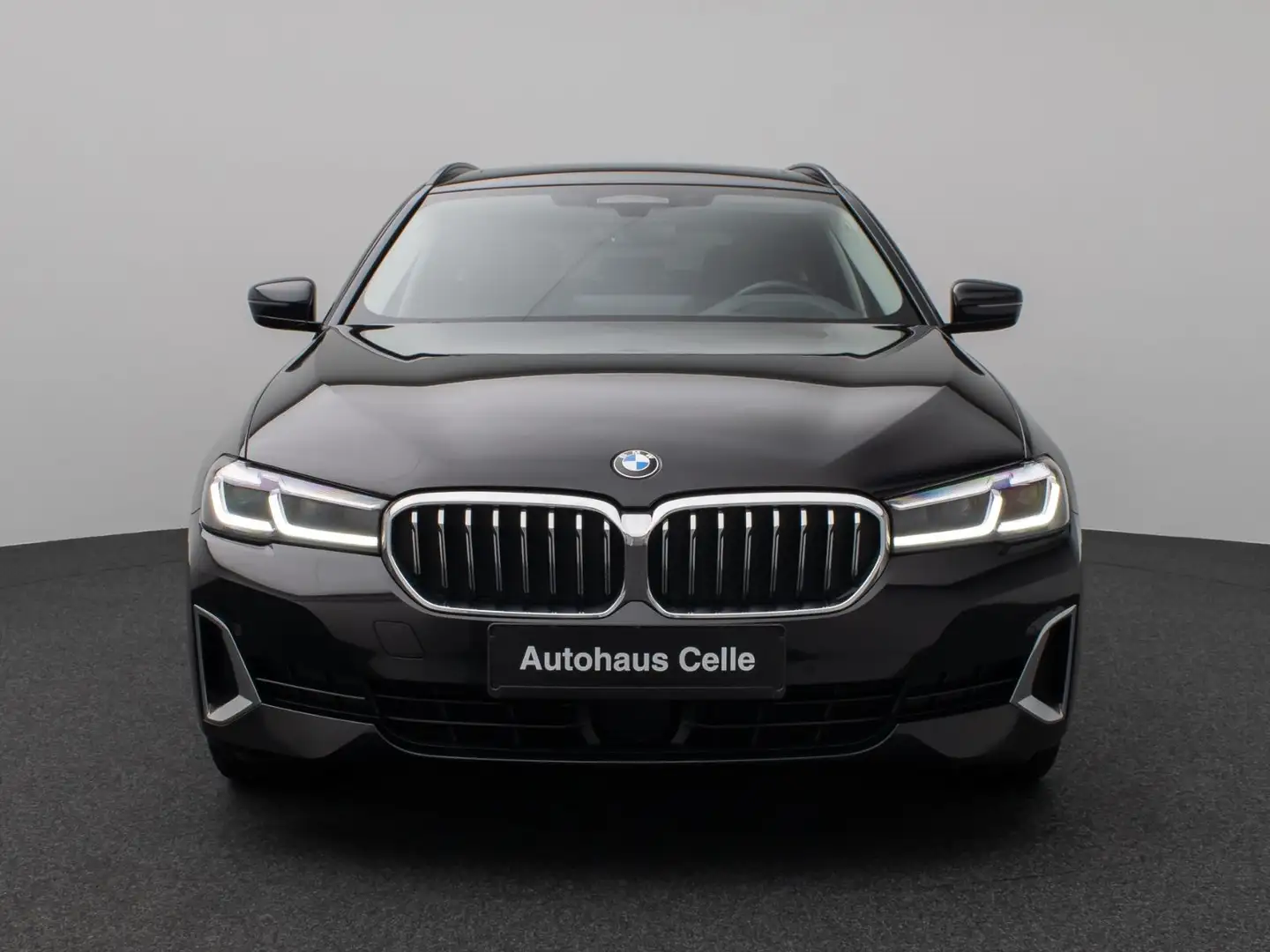 BMW 530 d xDr Tour AHK  Pano ACC HUD Komfortsitz Schwarz - 2