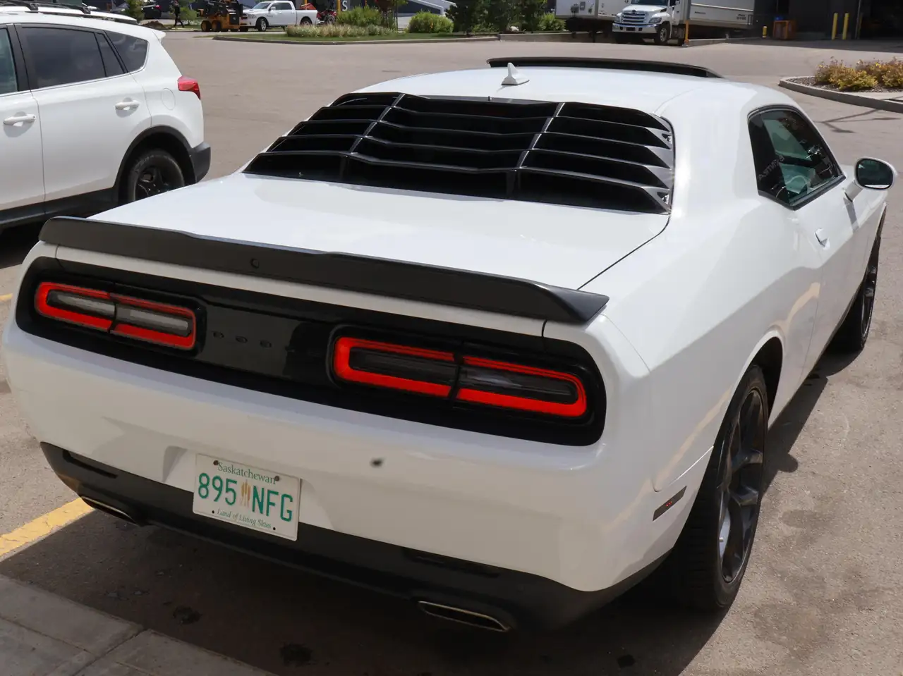 Dodge Challenger снимка Dodge Challenger