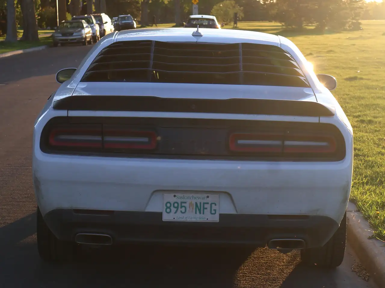Dodge Challenger снимка Dodge Challenger
