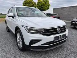 Volkswagen Tiguan Navi Kamera ACC LED SHZ LHZ IQ.