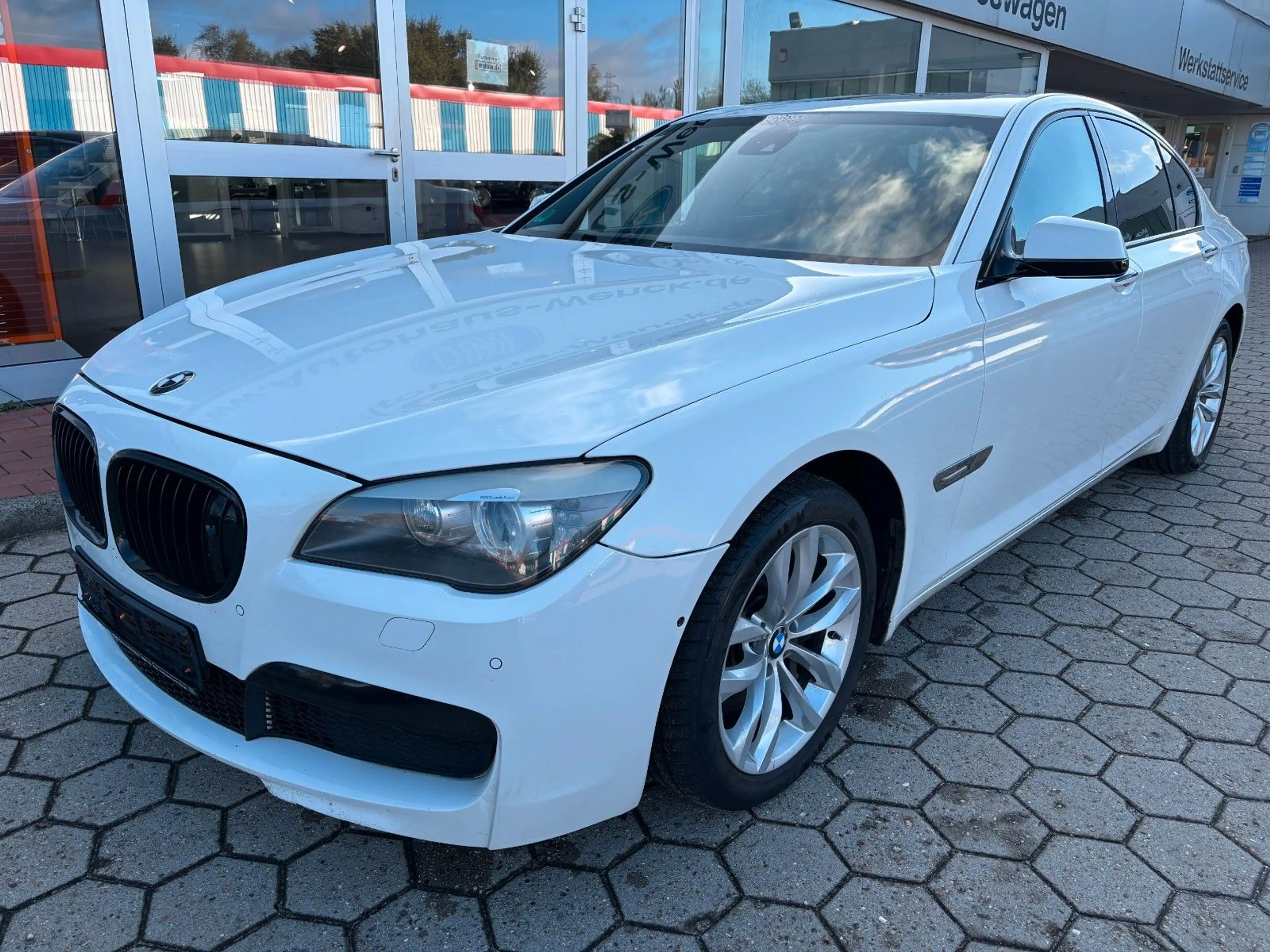 BMW 730 M-Paket*Shadow-Line*EURO6*VollAustatung* — photo 2