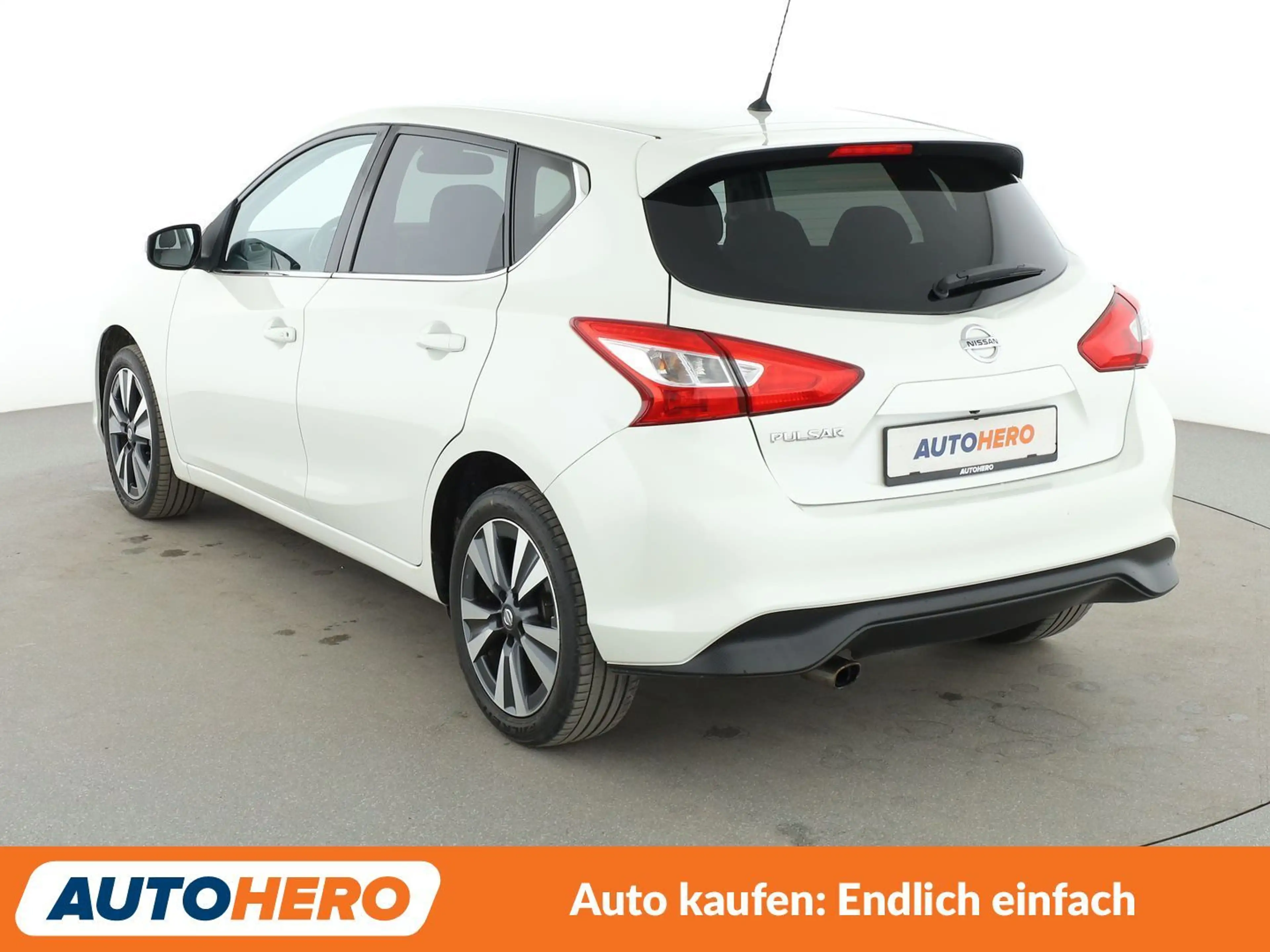 Nissan Pulsar 1.2 N-Connecta*NAVI*TEMPO*CAM*PDC*SHZ* — photo 4