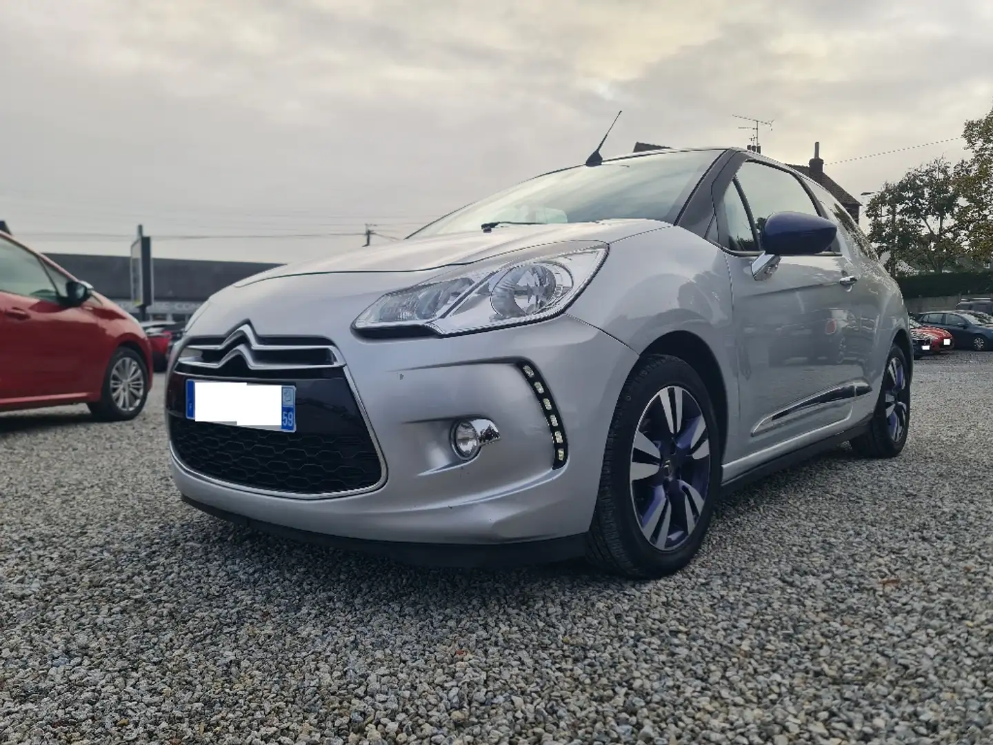 Citroen DS3 1.6L HDi 90 CV * PROBLEME CAPOTE * VENDU EN L\u0027ETAT - 1