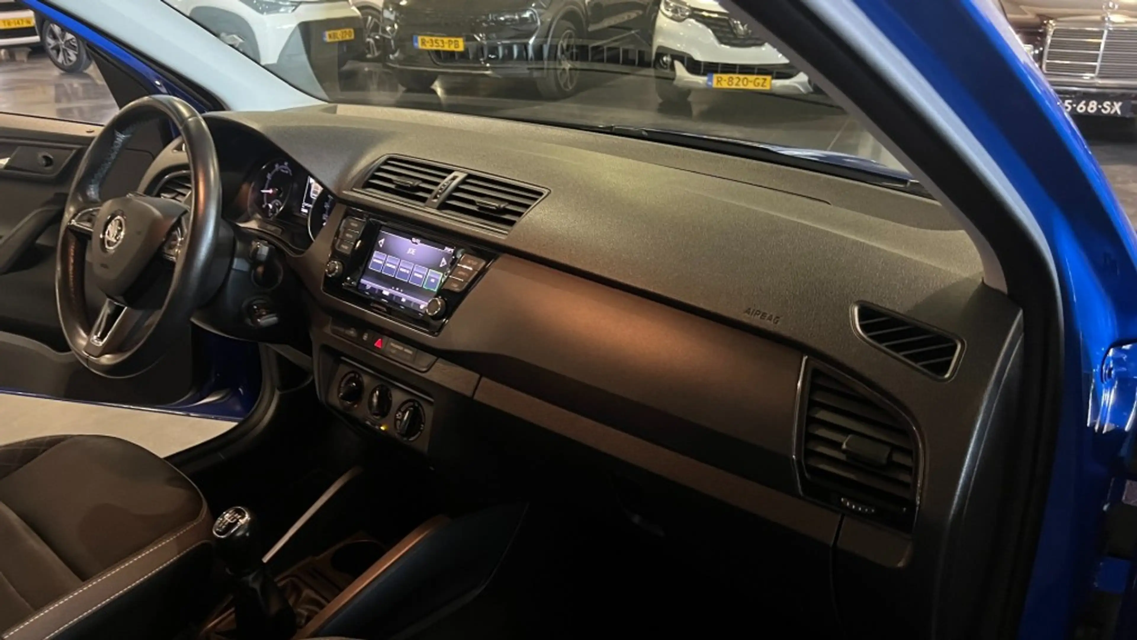 Skoda Fabia 1.0 TSI AMBITION — photo 30