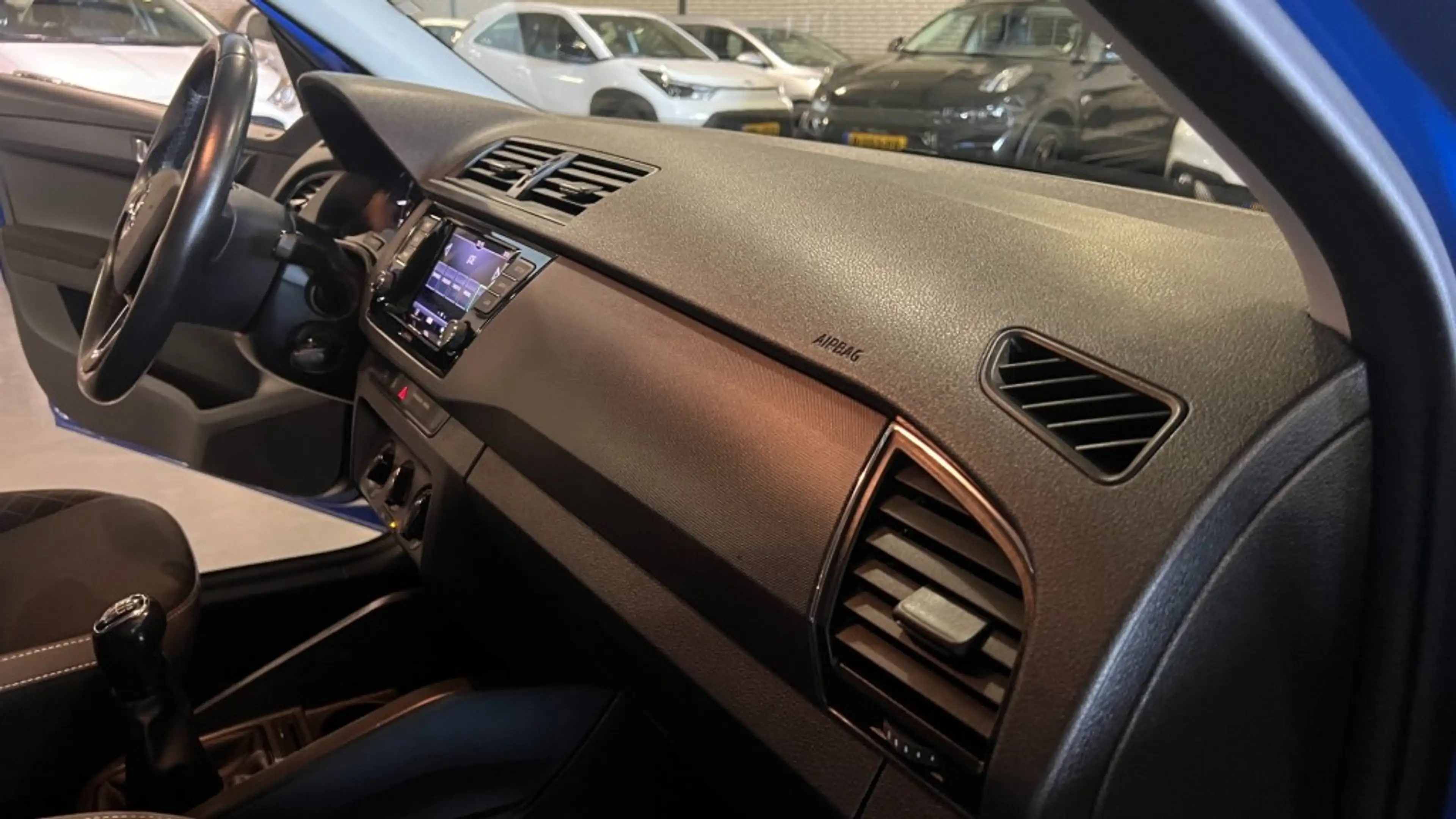 Skoda Fabia 1.0 TSI AMBITION — photo 31
