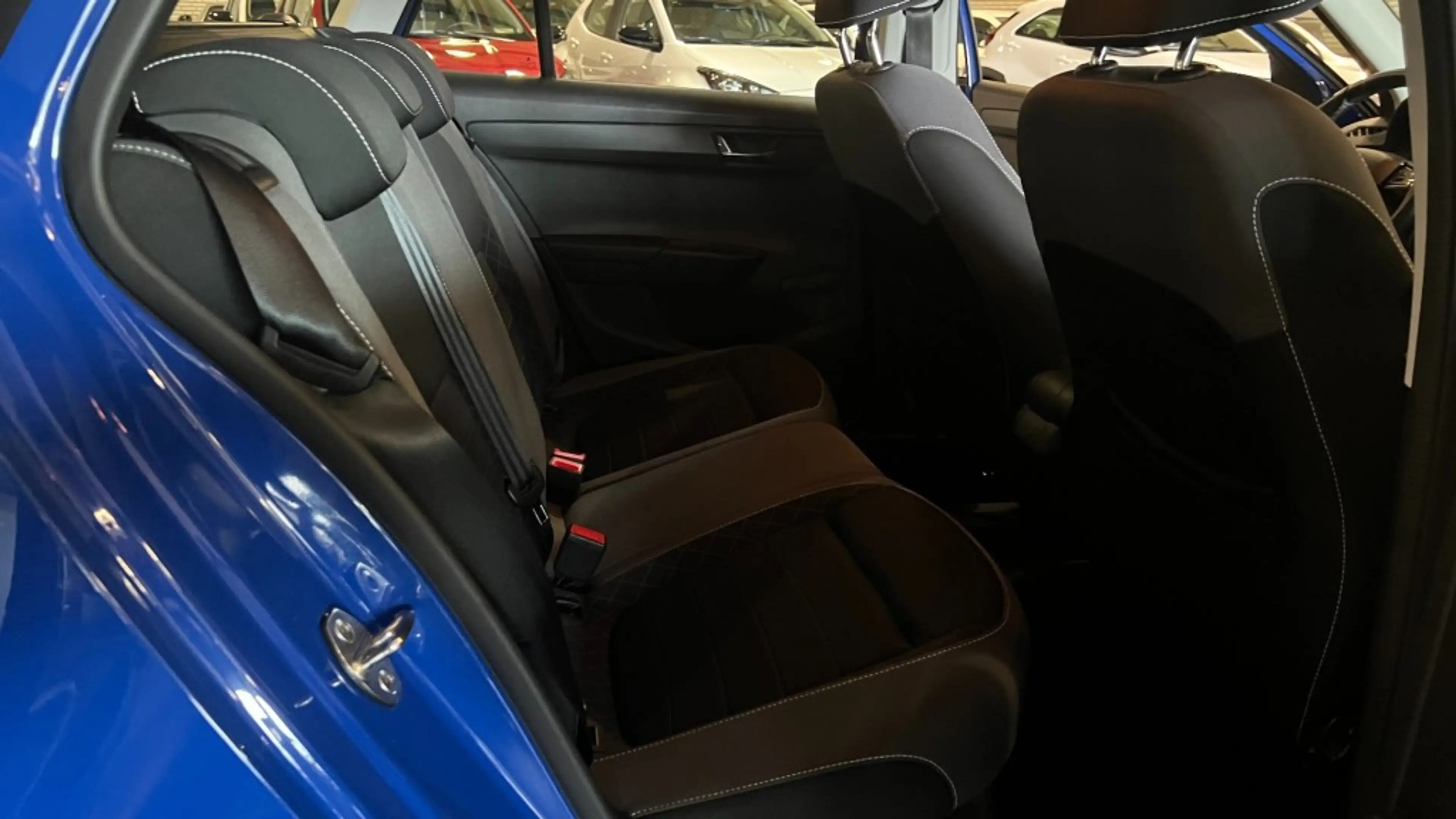 Skoda Fabia 1.0 TSI AMBITION — photo 33