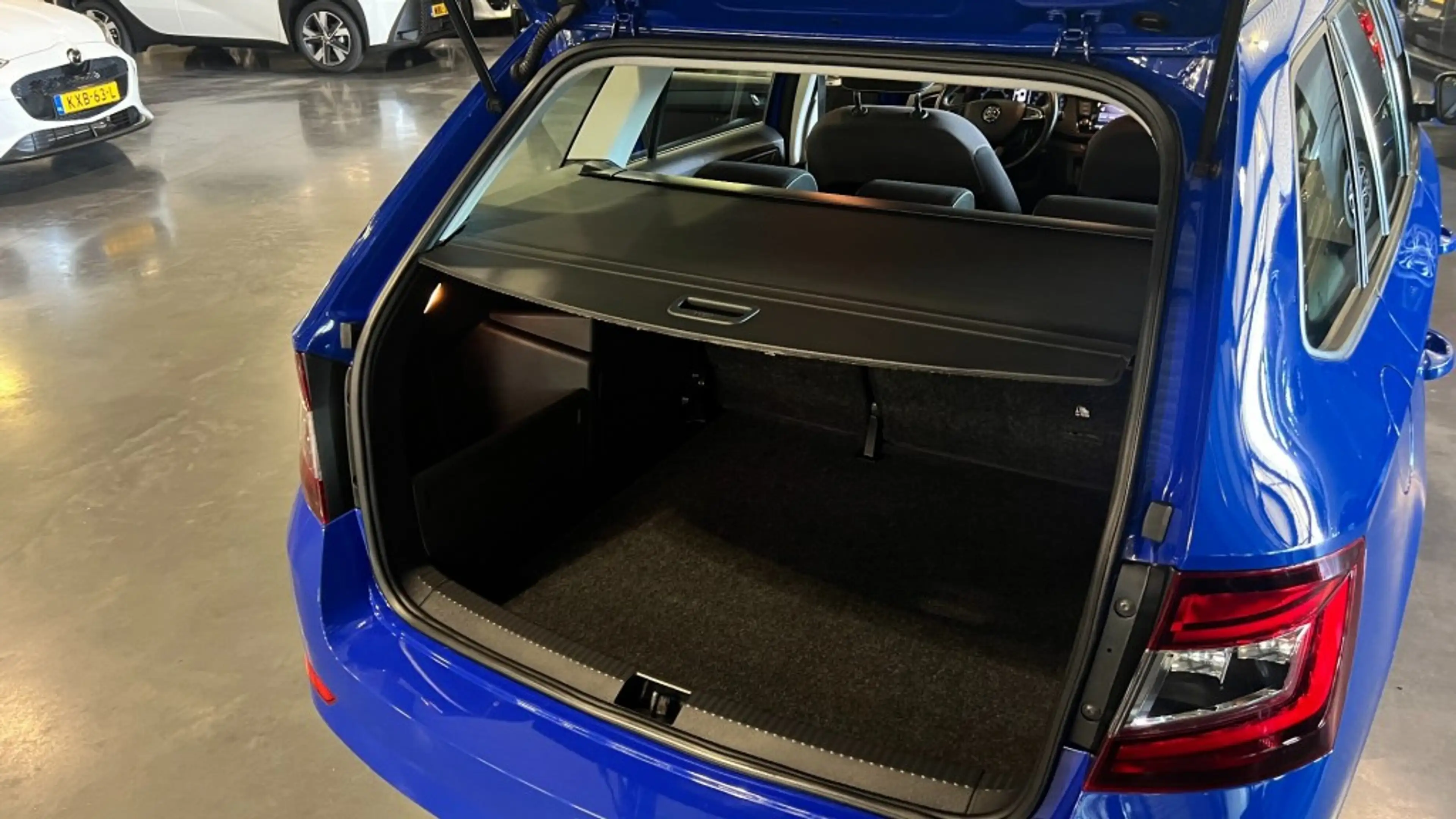 Skoda Fabia 1.0 TSI AMBITION — photo 28