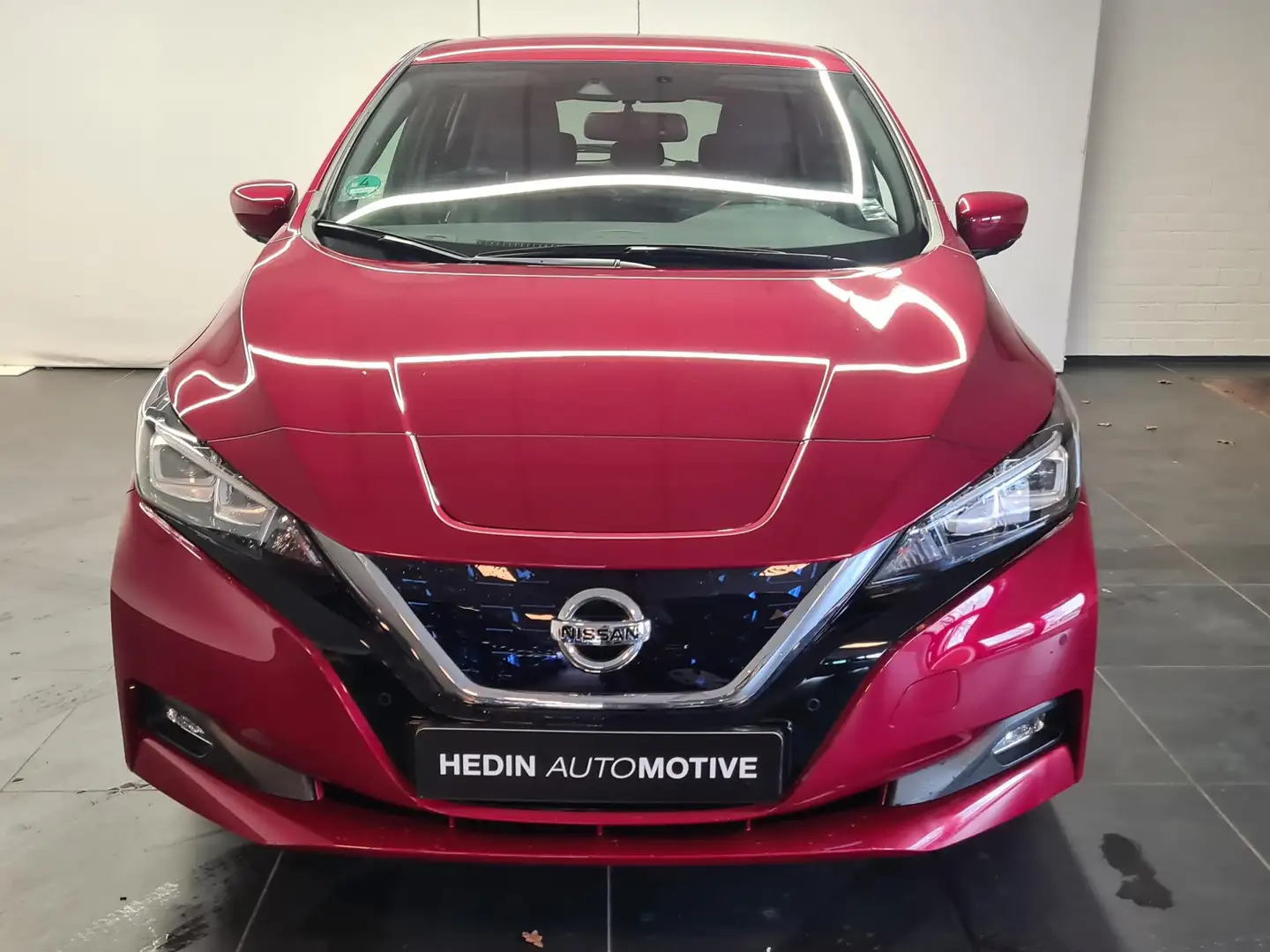 Nissan Leaf Tekna 40 kWh Profiteer nu van € 2000 Subsidie Red - 2