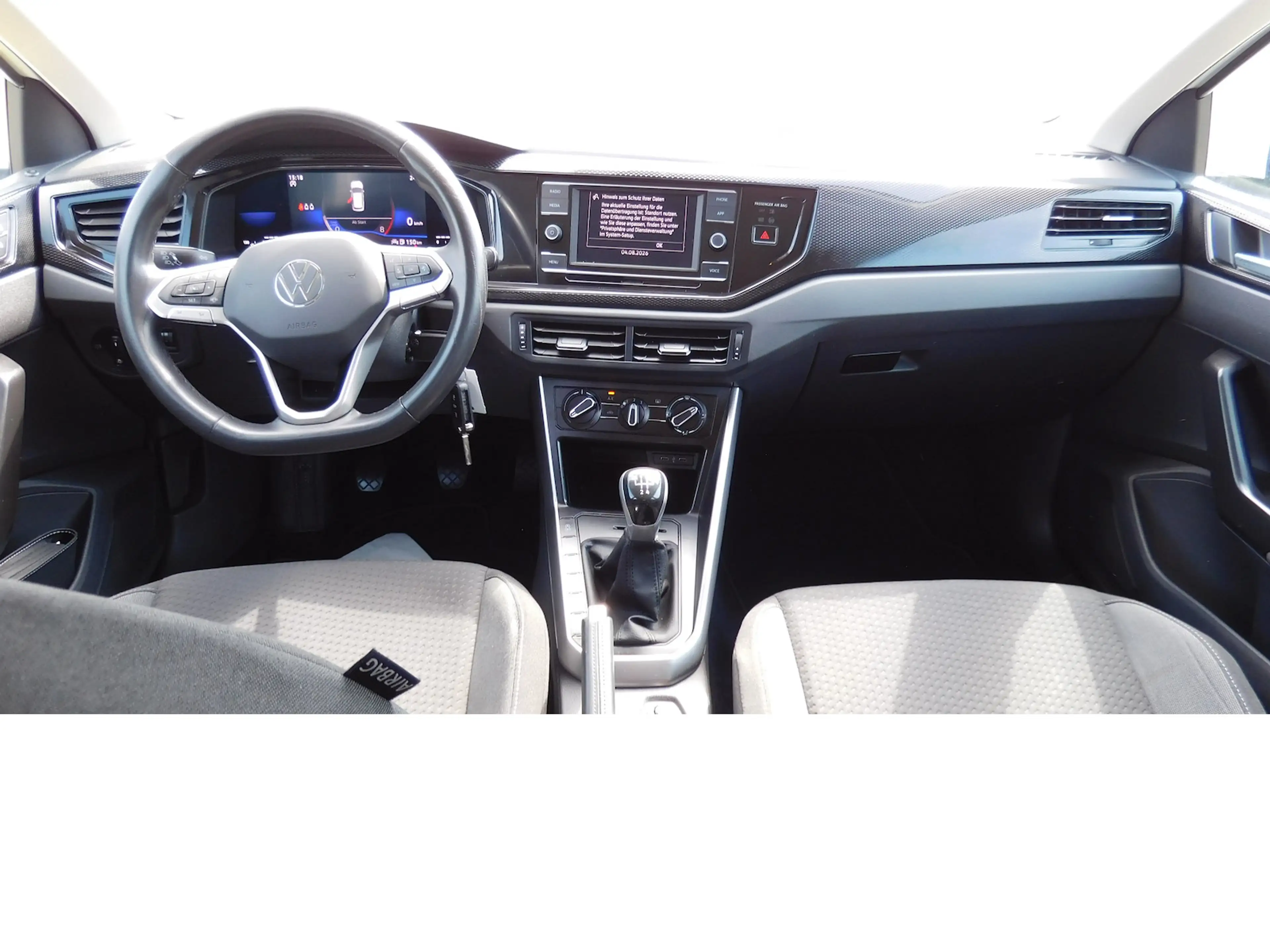 Volkswagen Polo 1.0 Life MPI BMT 4Trg Klima Navi LED — photo 9