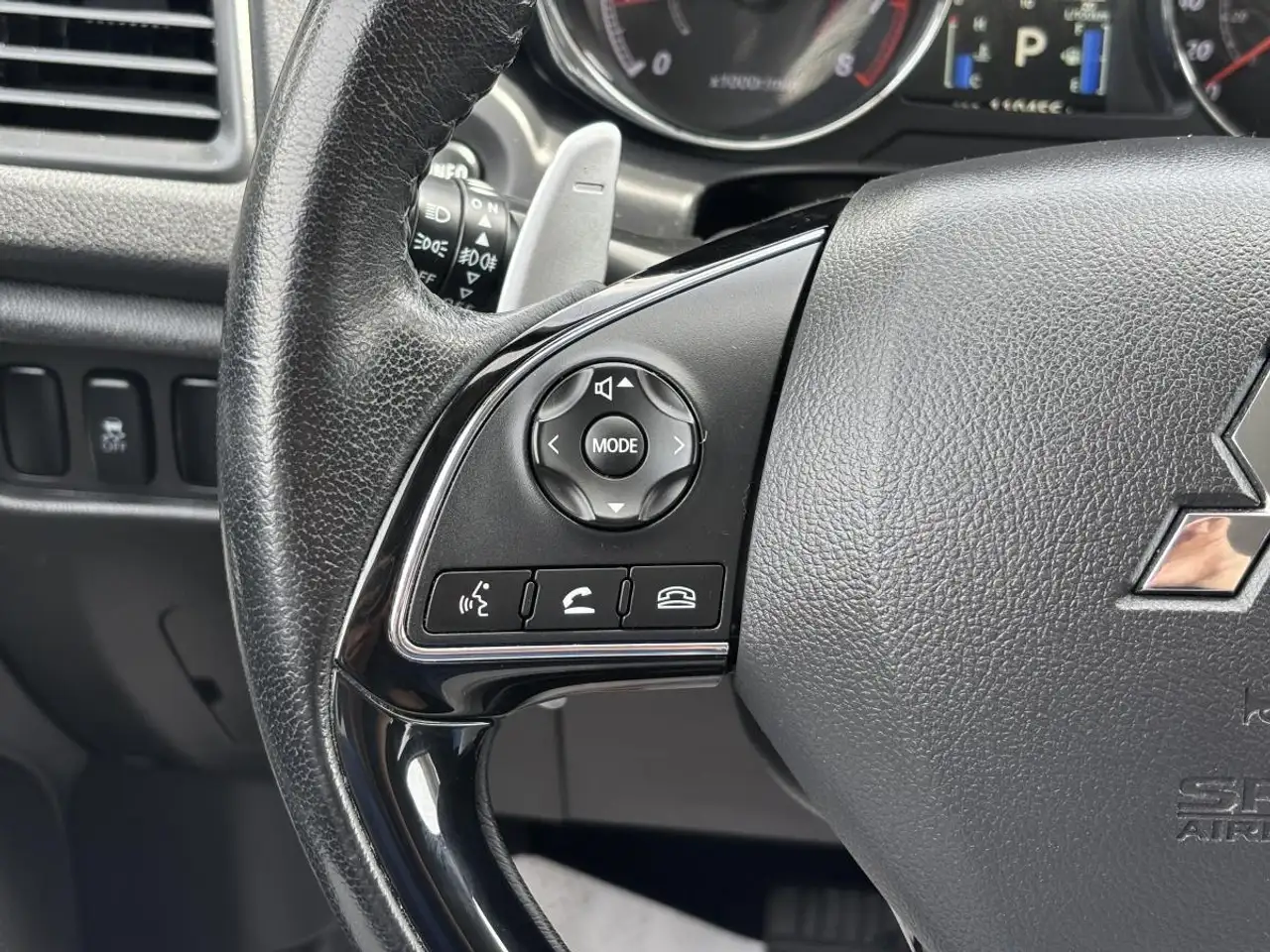 Mitsubishi RVR снимка Mitsubishi RVR