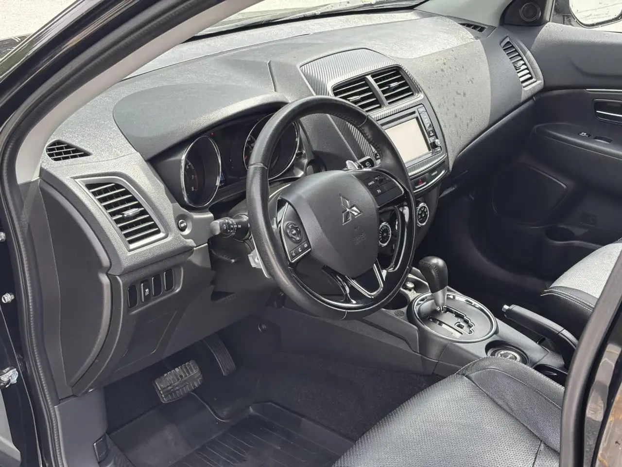 Mitsubishi RVR снимка Mitsubishi RVR
