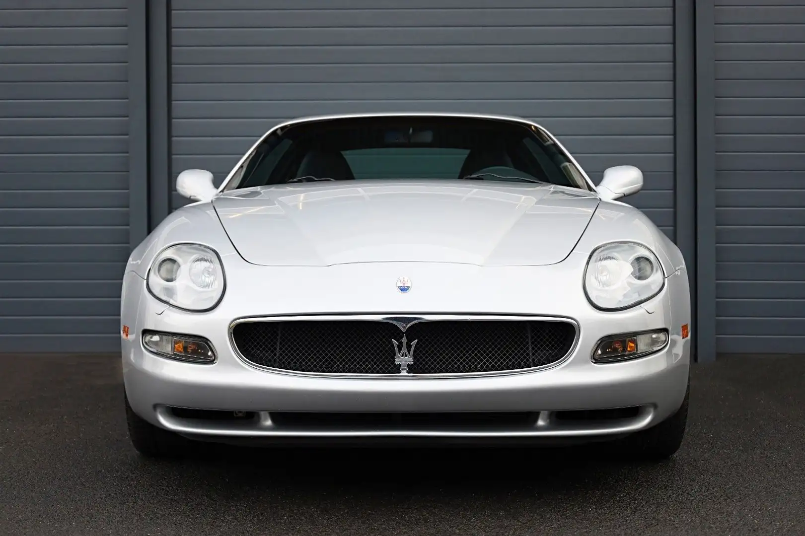 Maserati 4200 GT Coupé Cambiocorsa 4.2L V8/R18 Silber - 2