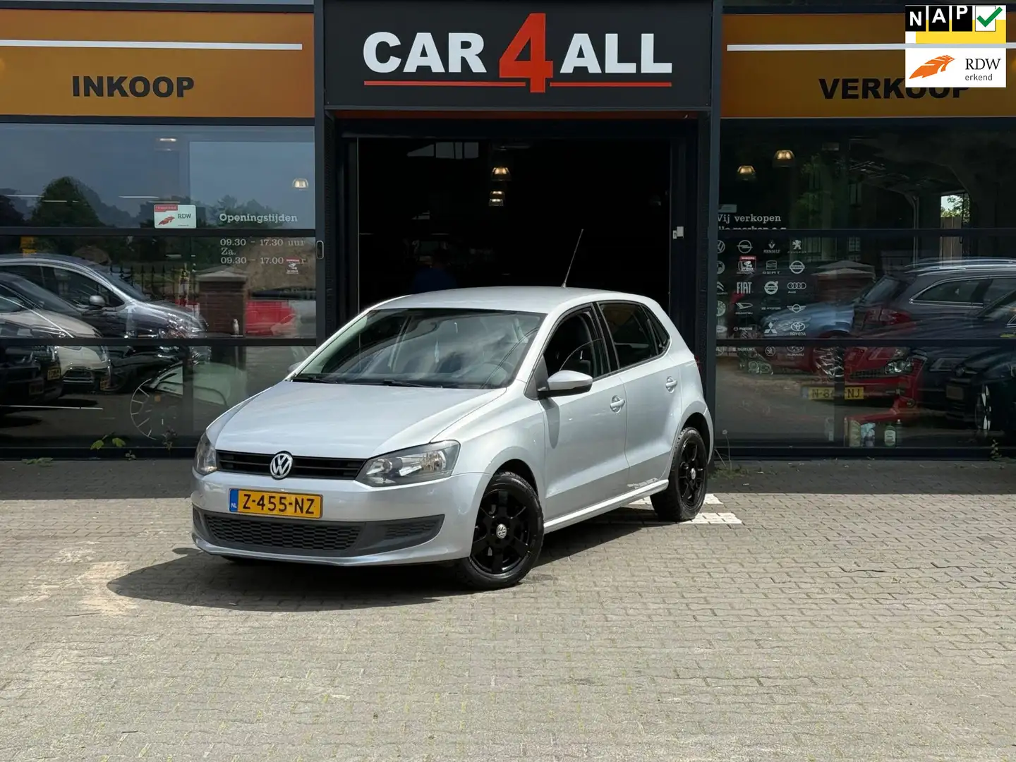 Volkswagen Polo 1.2 Easyline AIRCO/NWE KETTING/APK 28-5-26/VELGEN Gris - 1