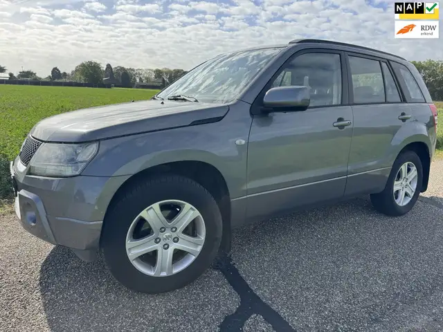 Suzuki Grand Vitara 2.0-16V Exclusive