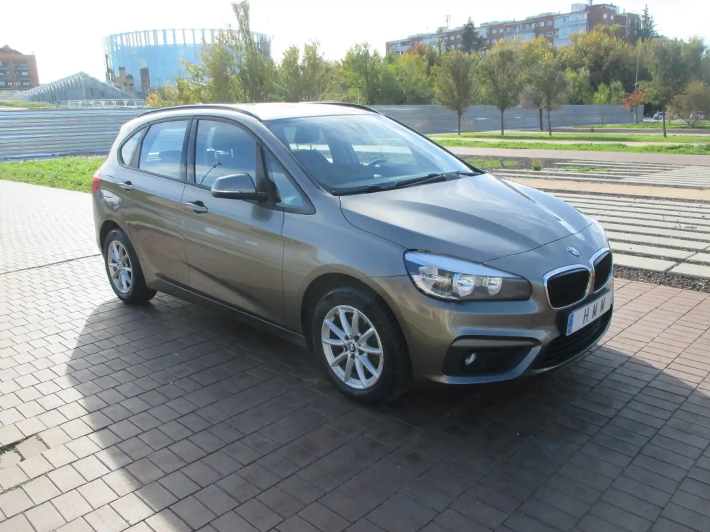BMW 218 218d Active Tourer Beżowy - 1