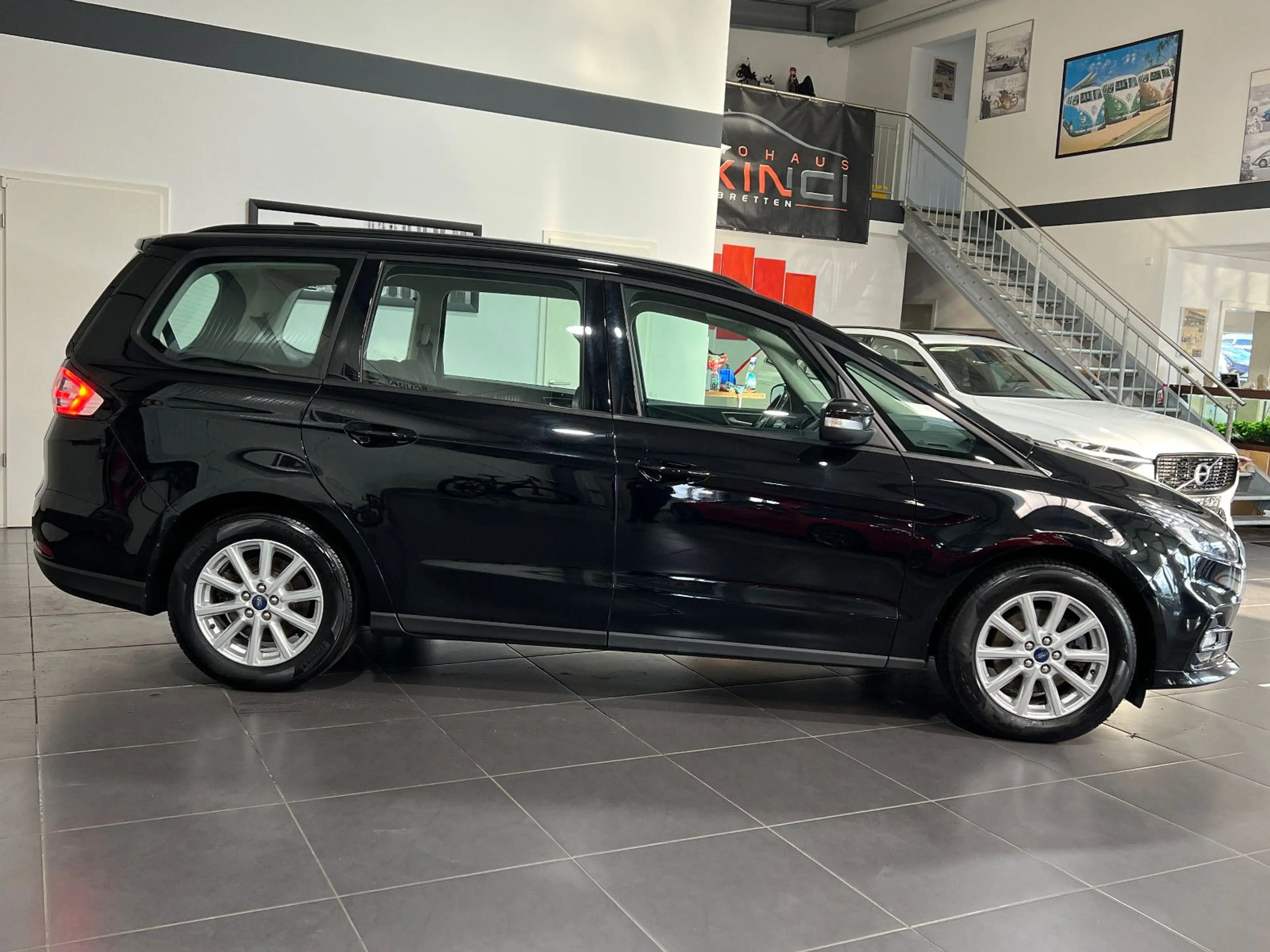 Ford Galaxy 2.0 TDCi Automatik *7-Sitze*LED*Navi*AHK* — photo 7