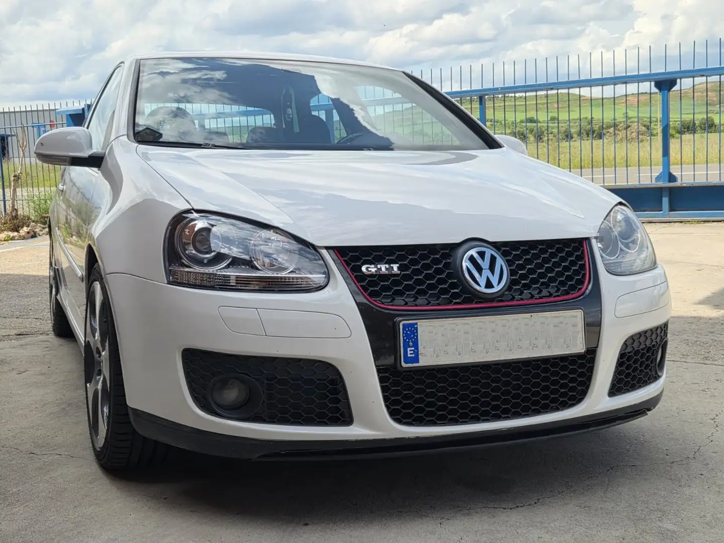 Volkswagen Golf GTI Golf 2.0 TFSI GTI DSG GTI Blanco - 1