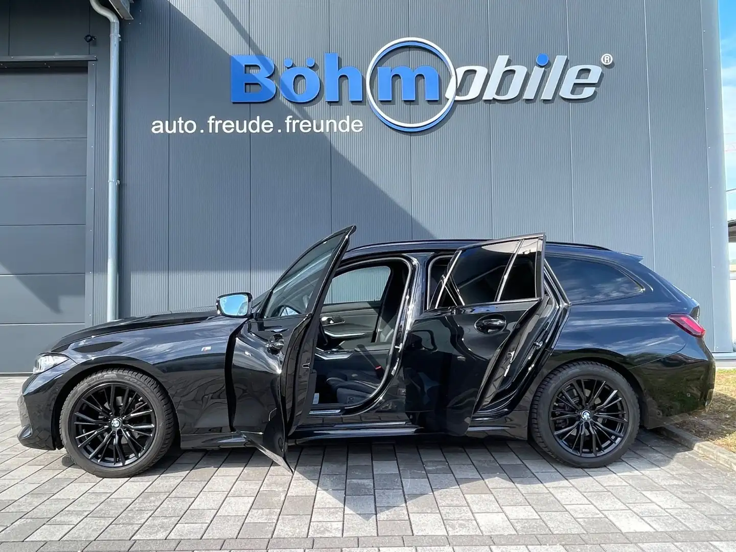 BMW 318 i Touring/M-Sport/Pano/AHK/ACC/HUD/18 Zoll Negro - 2