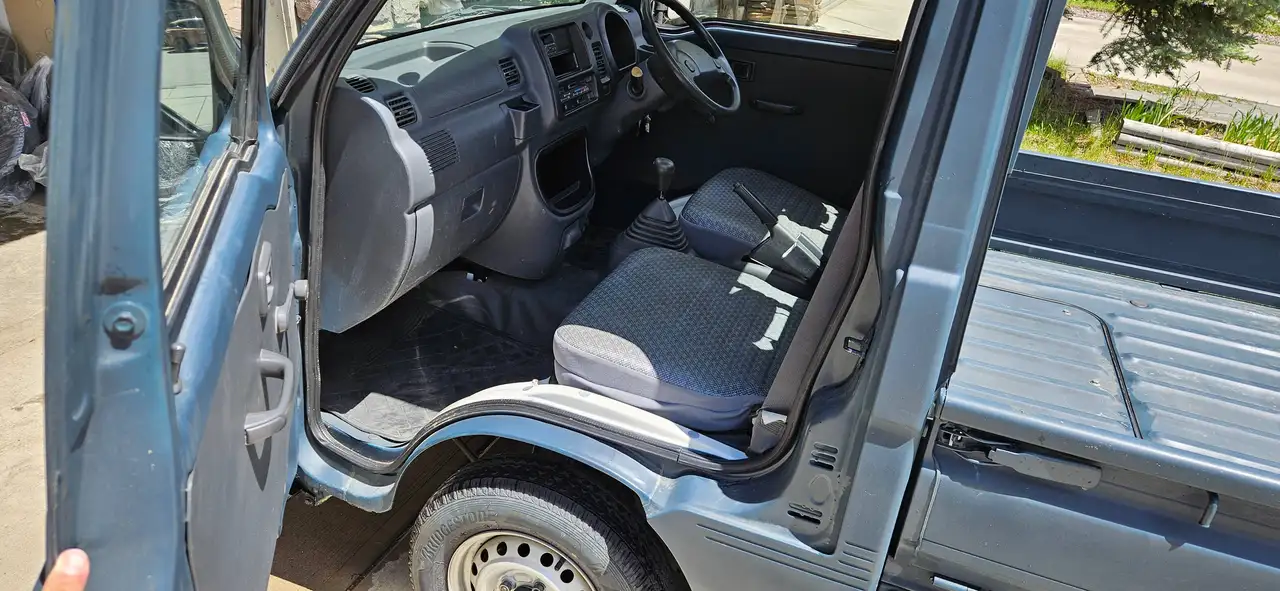 Daihatsu Hijet снимка Daihatsu Hijet