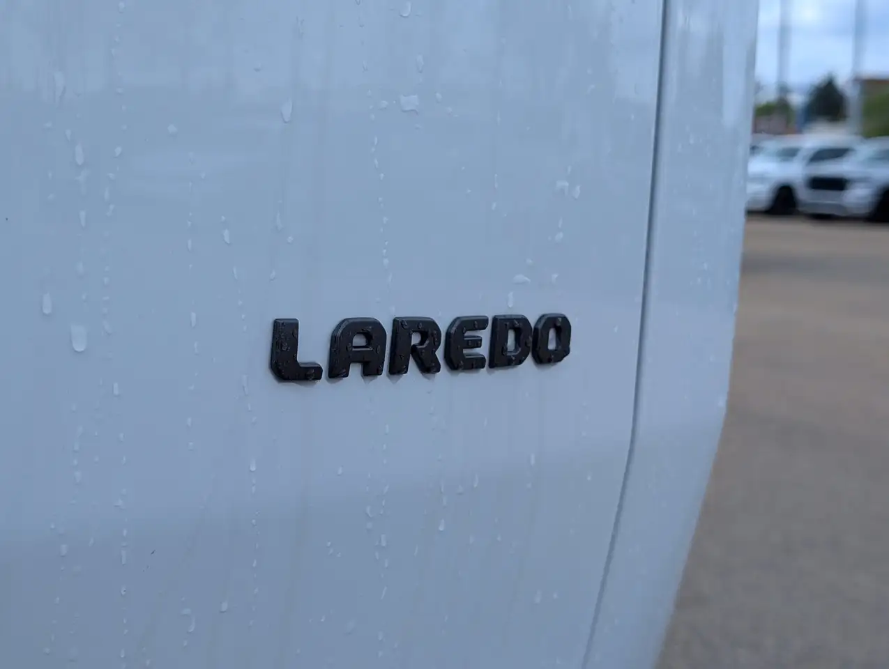 Jeep Cherokee снимка Jeep Cherokee
