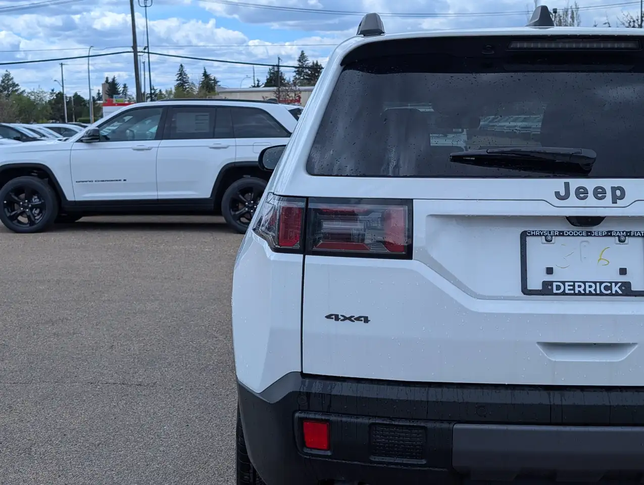 Jeep Cherokee снимка Jeep Cherokee