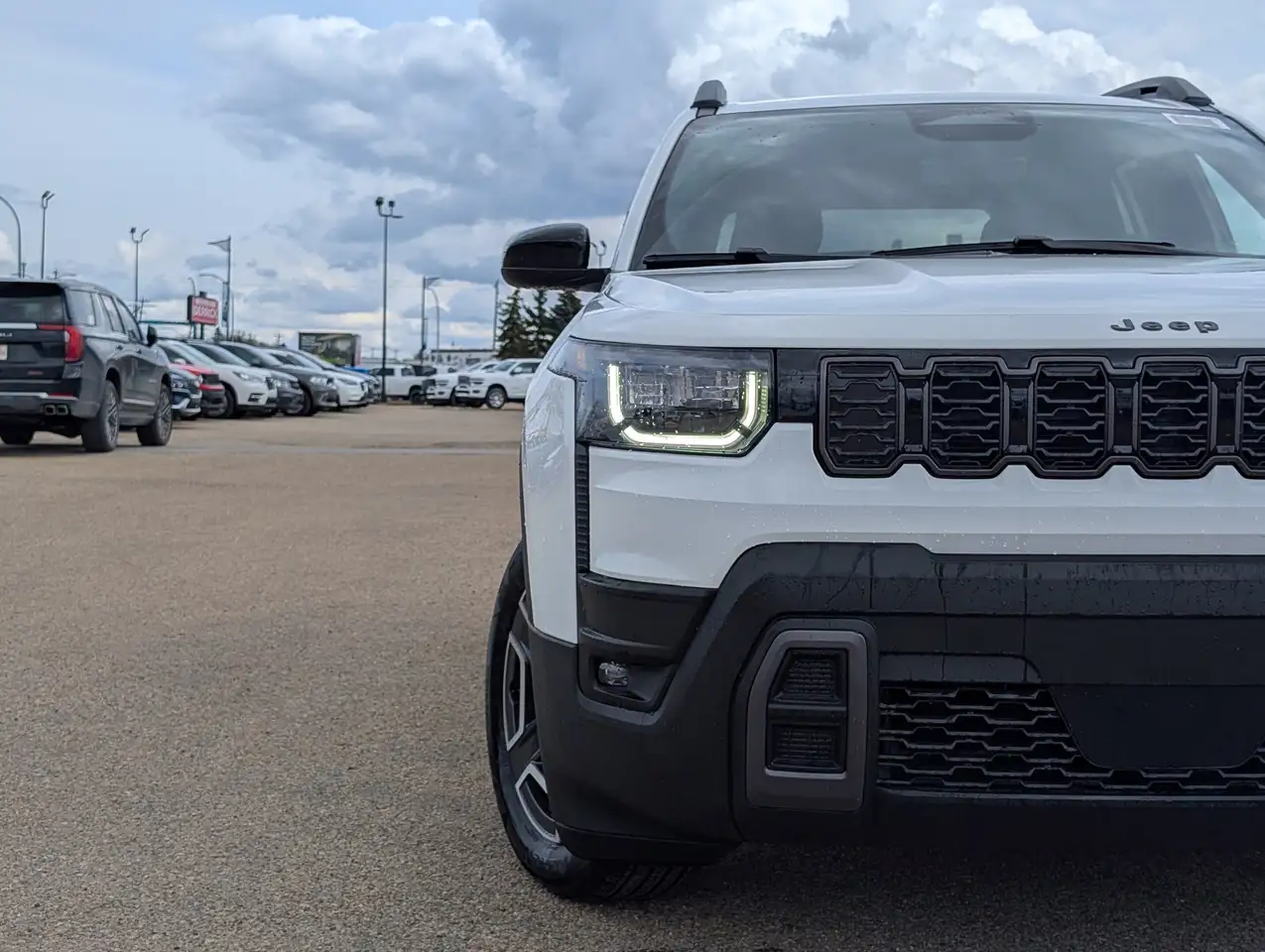 Jeep Cherokee снимка Jeep Cherokee