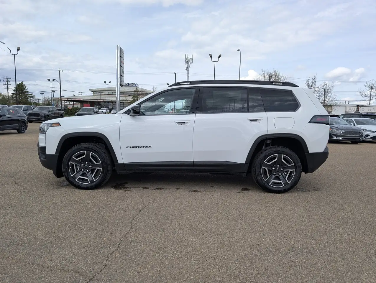 Jeep Cherokee снимка Jeep Cherokee
