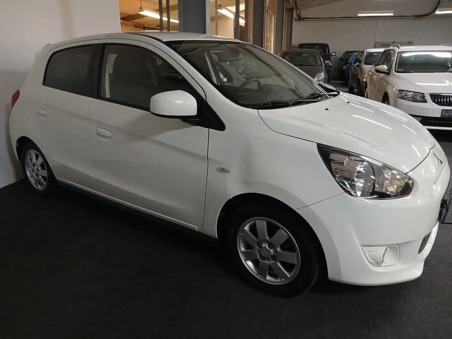 Mitsubishi Space Star Color TUVAU NEU LM SR WR KLIMA Weiß - 2