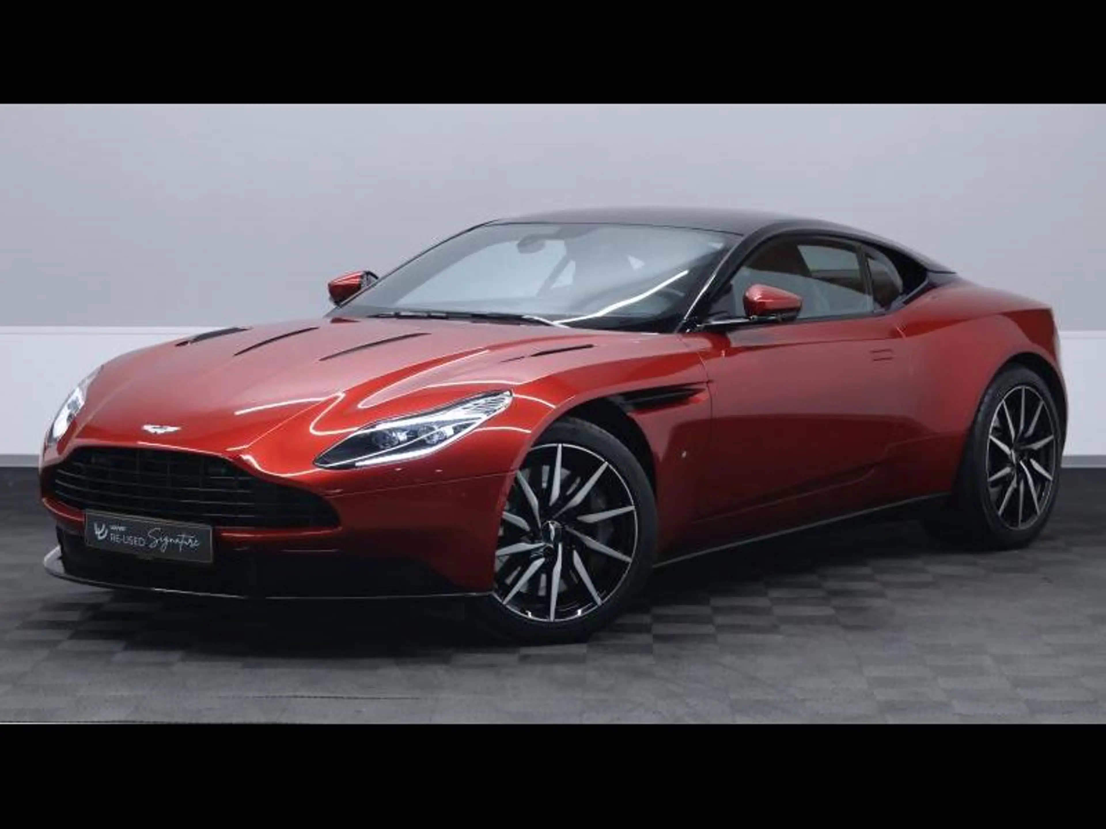 Aston Martin DB11 V12 608cv Launch Edition