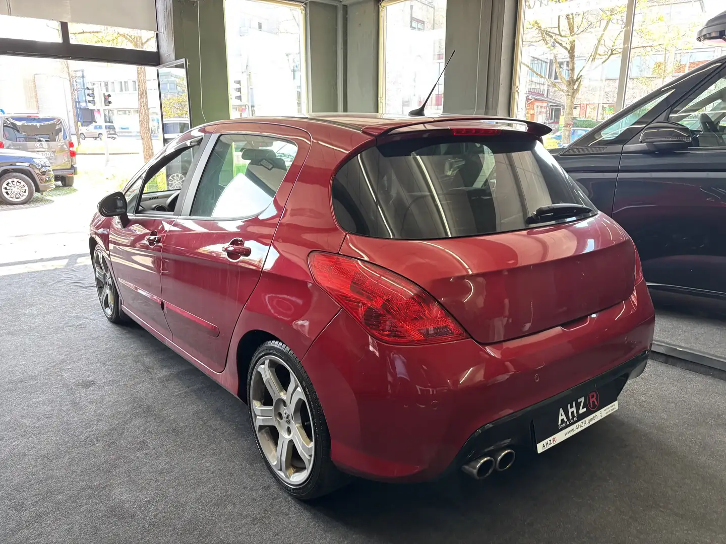 Peugeot 308 GTi Rojo - 2