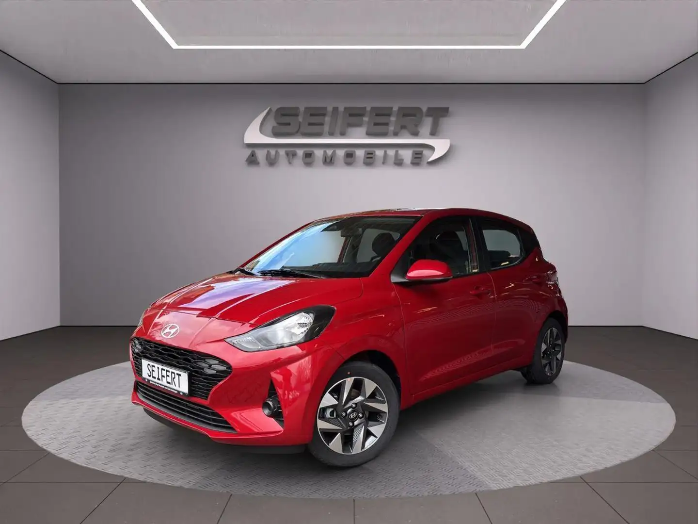 Hyundai i10 1.2 79PS I TREND inkl. KOMFORTPAKET I NAVI I RFK I Rojo - 1