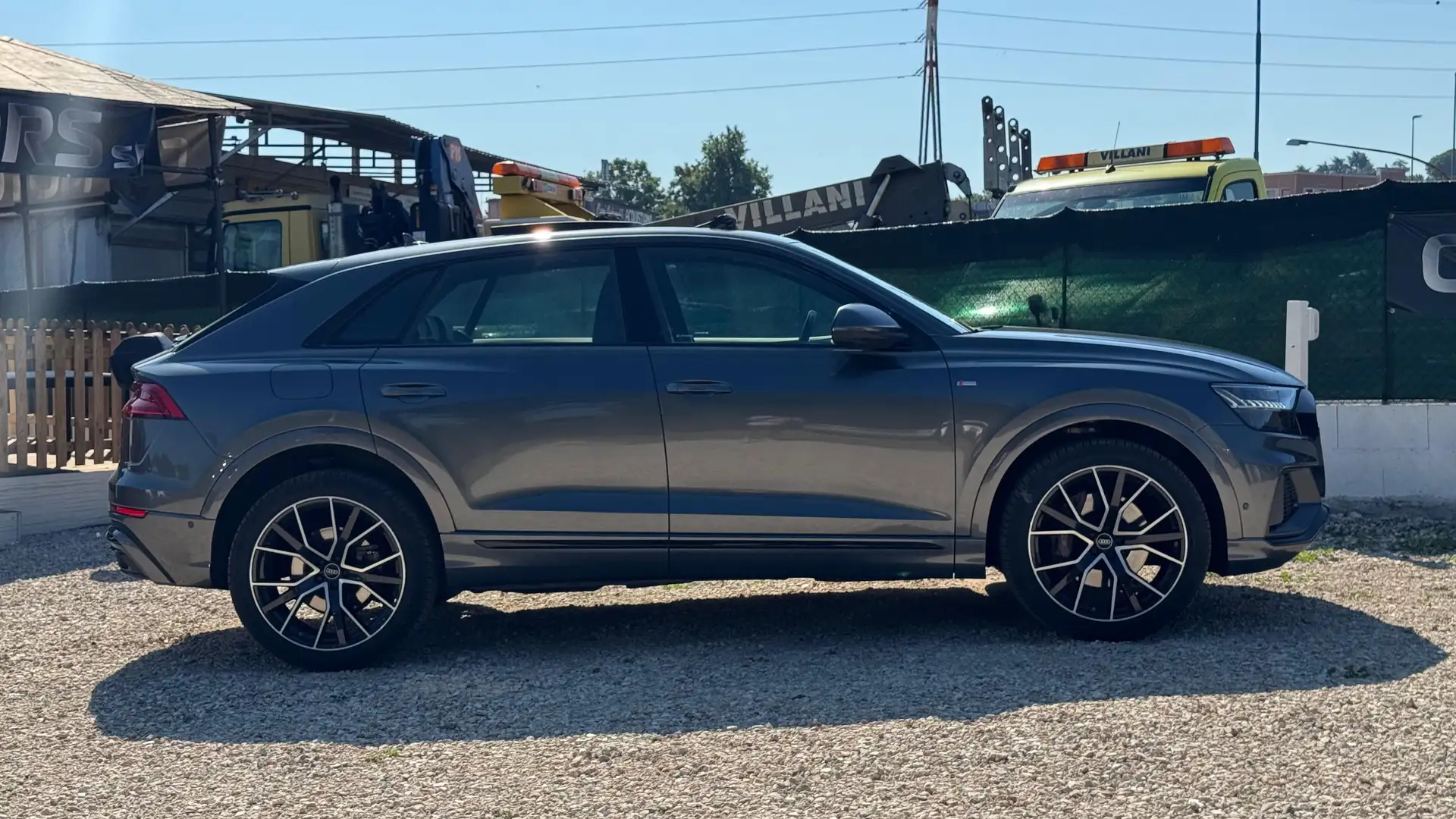 Audi Q8 Q8 I 2018 50 3.0 tdi mhev Sport quattro tiptronic Zwart - 2