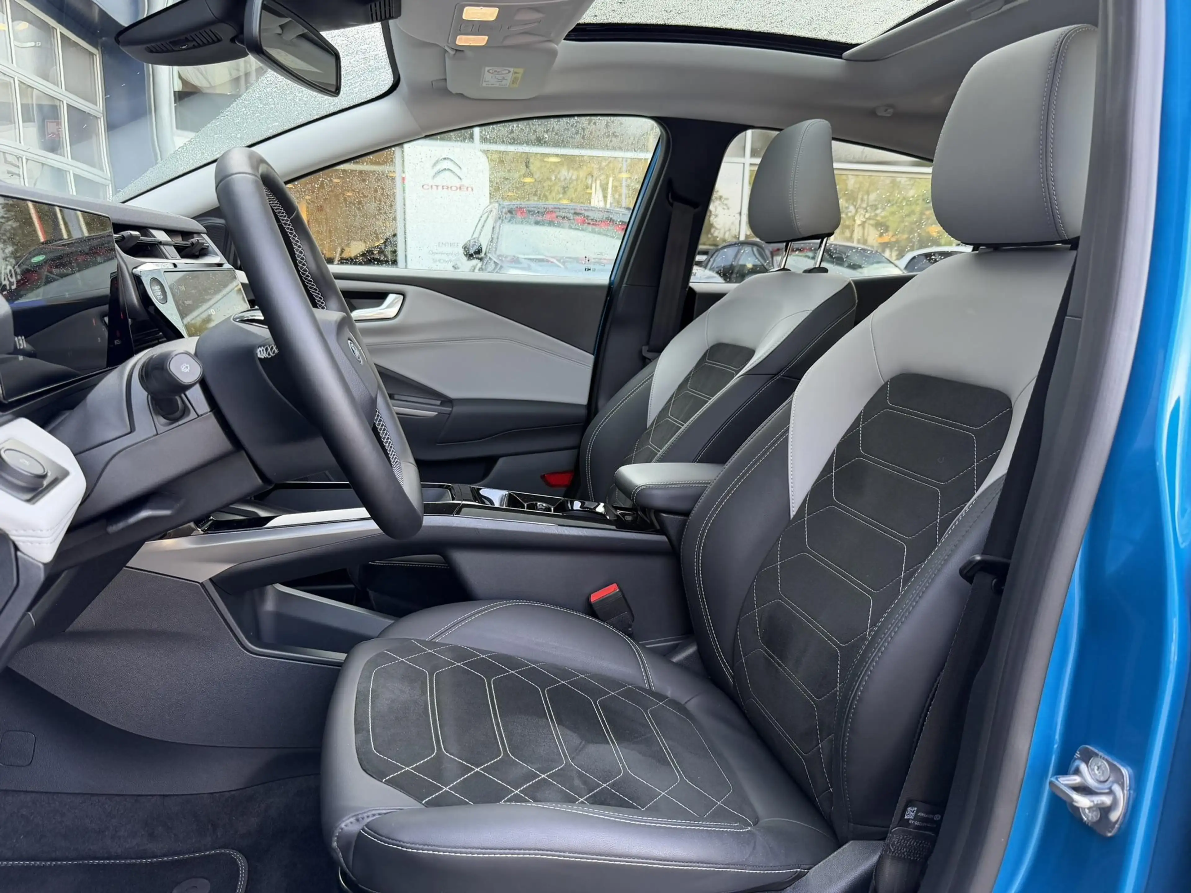 Ford Puma Gen-E Premium 44 kWh | Panoramadak | Stoel & Stuurverwar — photo 14