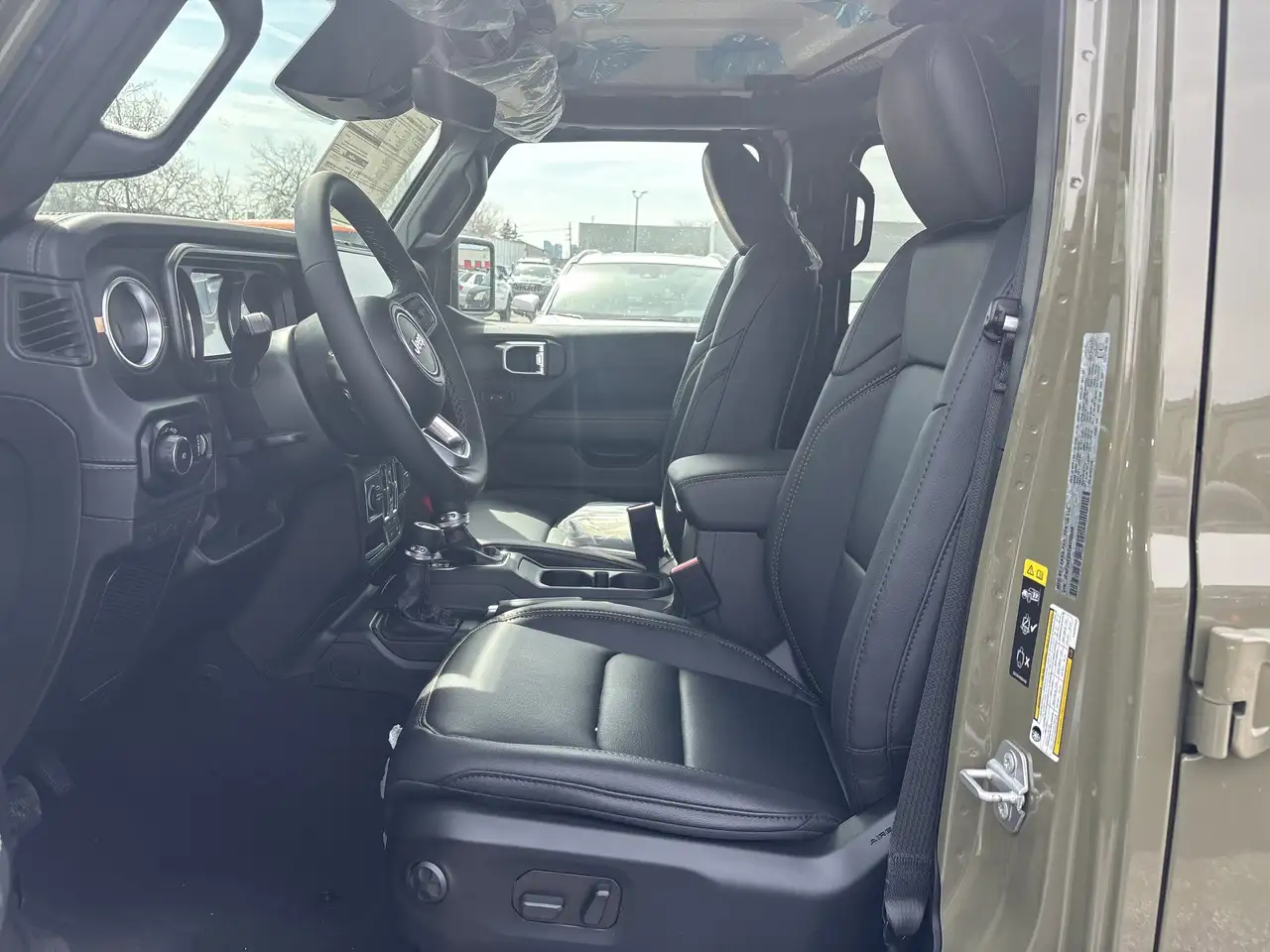 Jeep Wrangler снимка Jeep Wrangler