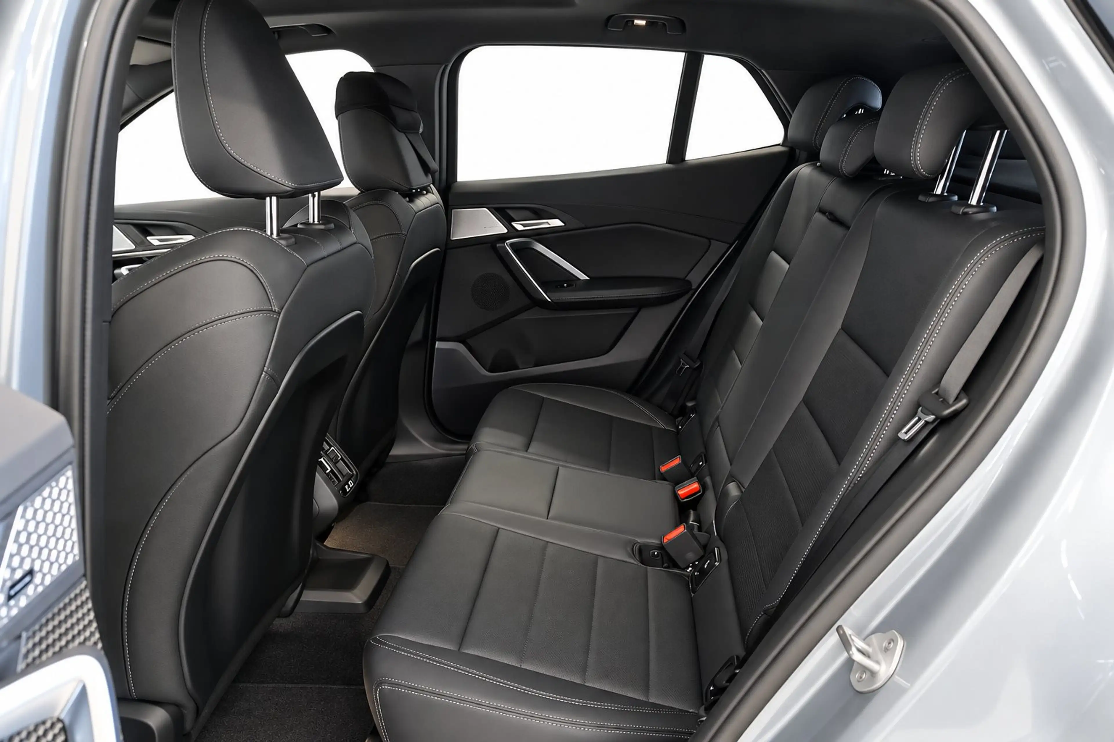 BMW X2 20d xDrive M Sport AHK/ACC/HUD/360°/PANO — photo 14