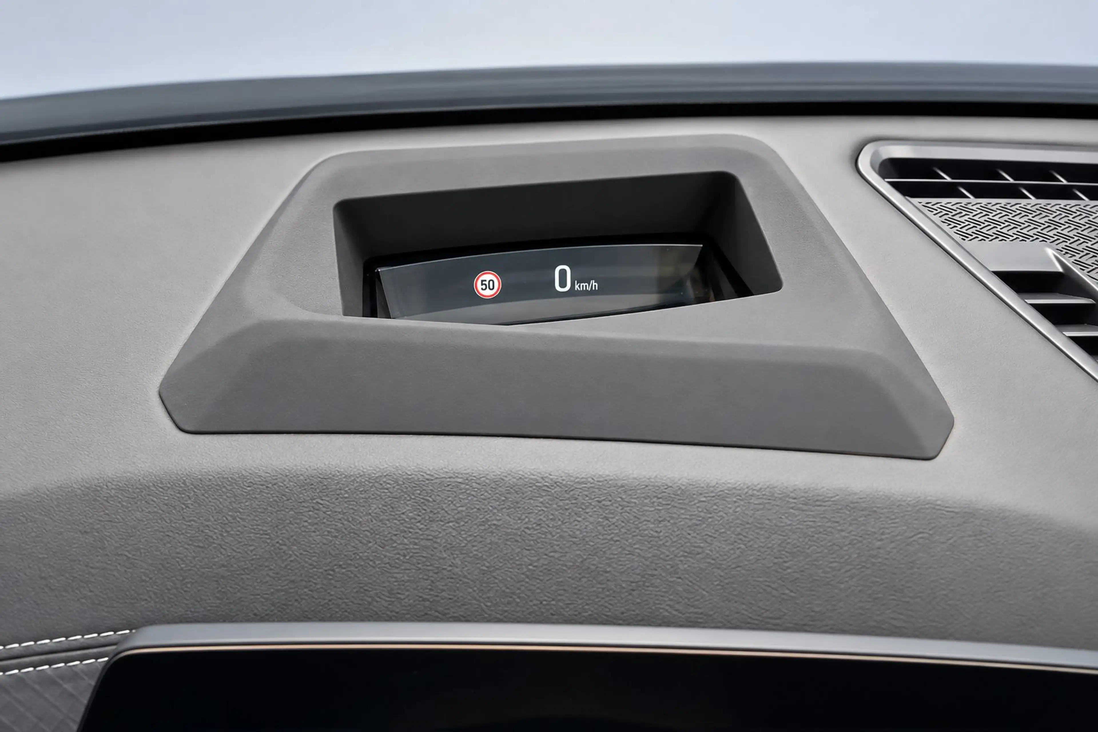 BMW X2 20d xDrive M Sport AHK/ACC/HUD/360°/PANO — photo 12