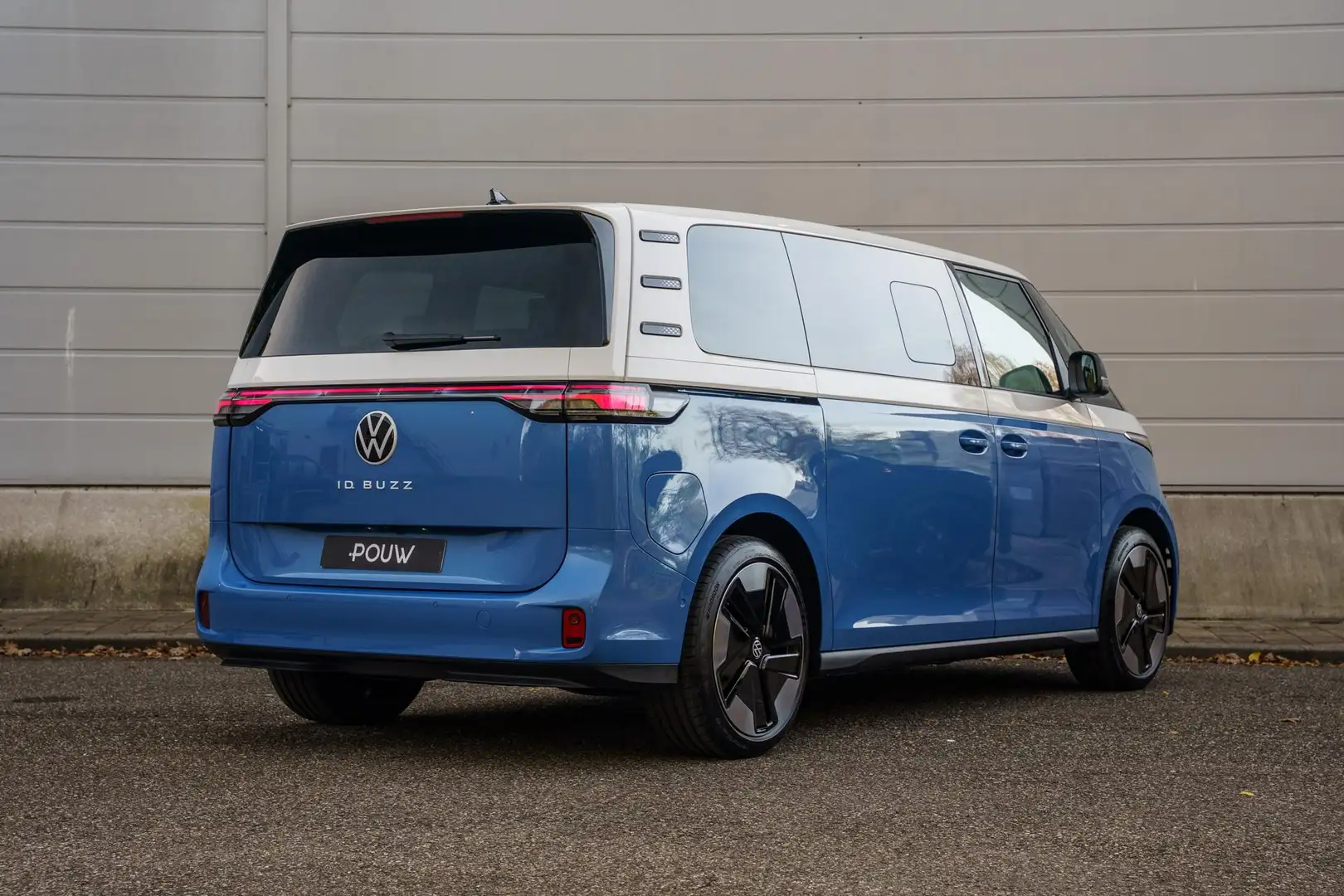 Volkswagen ID. Buzz 286pk Pro Bulli 86kWh LWB 7p. | Design Pakket Plus Wit - 2