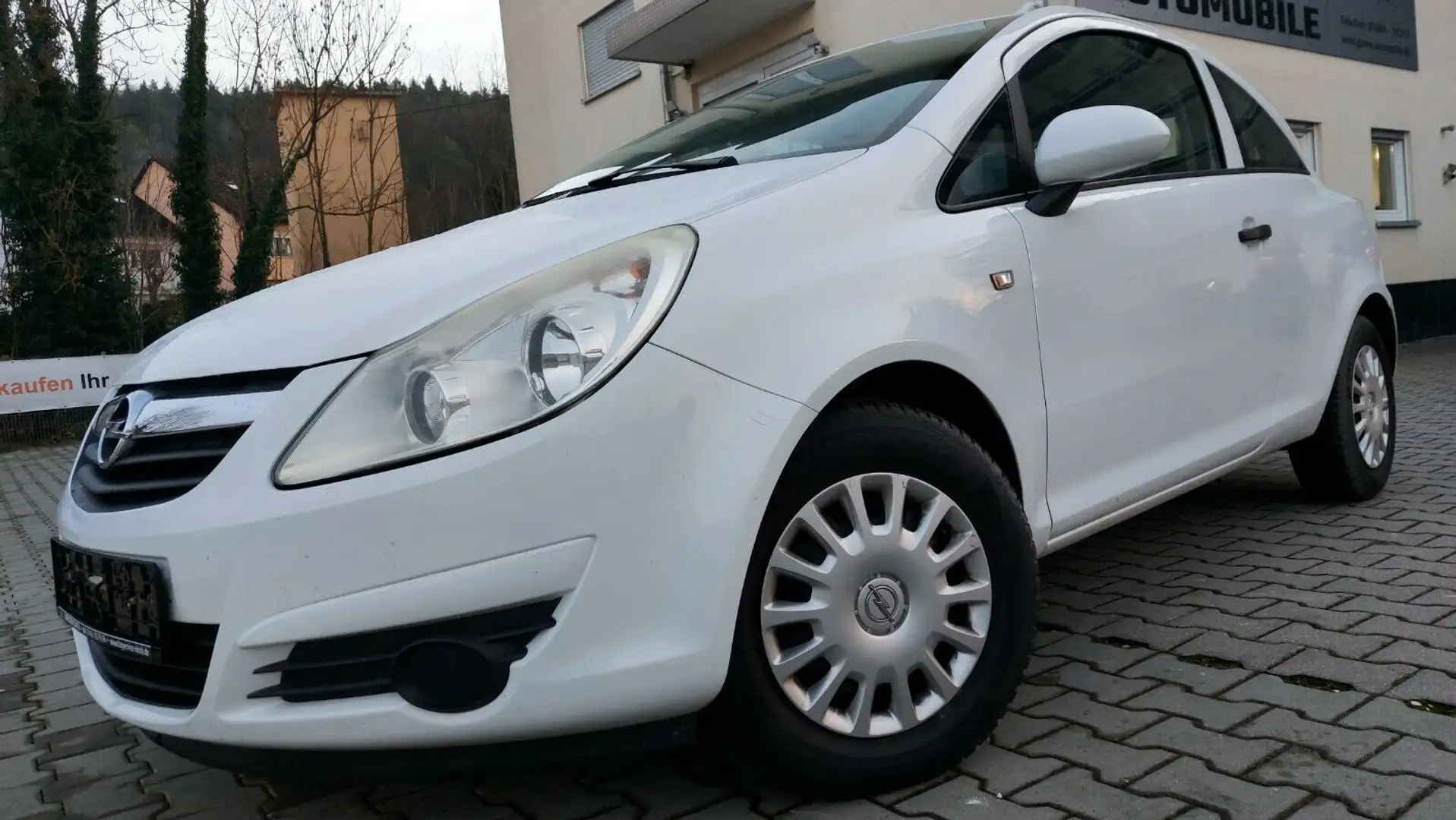 Opel Corsa FESTPREIS FAHRBEREIT HÄNDLER  ODER EXPORT Weiß - 1