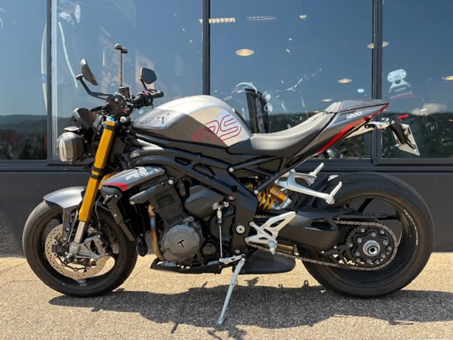 Triumph Speed Triple 1200 RS Gris - 2