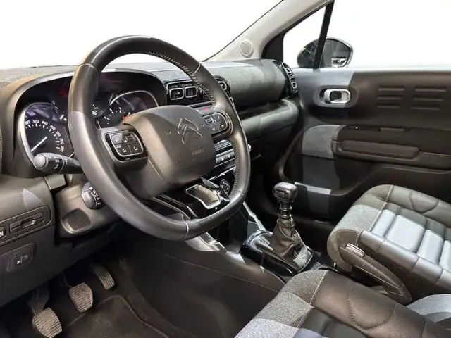 Citroen C3 Aircross view 11