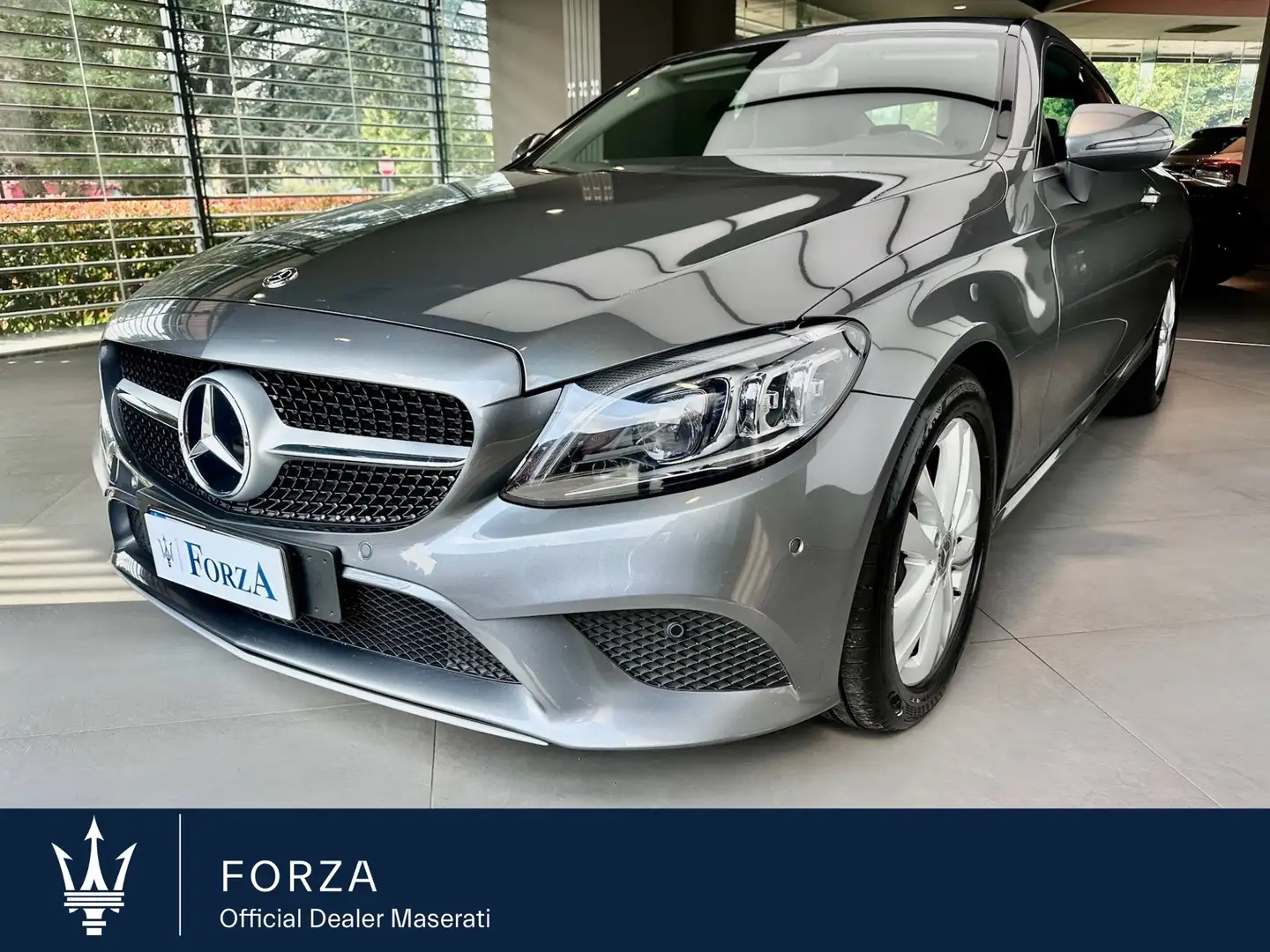 Mercedes-Benz C 220 Coupe 220d Executive auto Grijs - 1