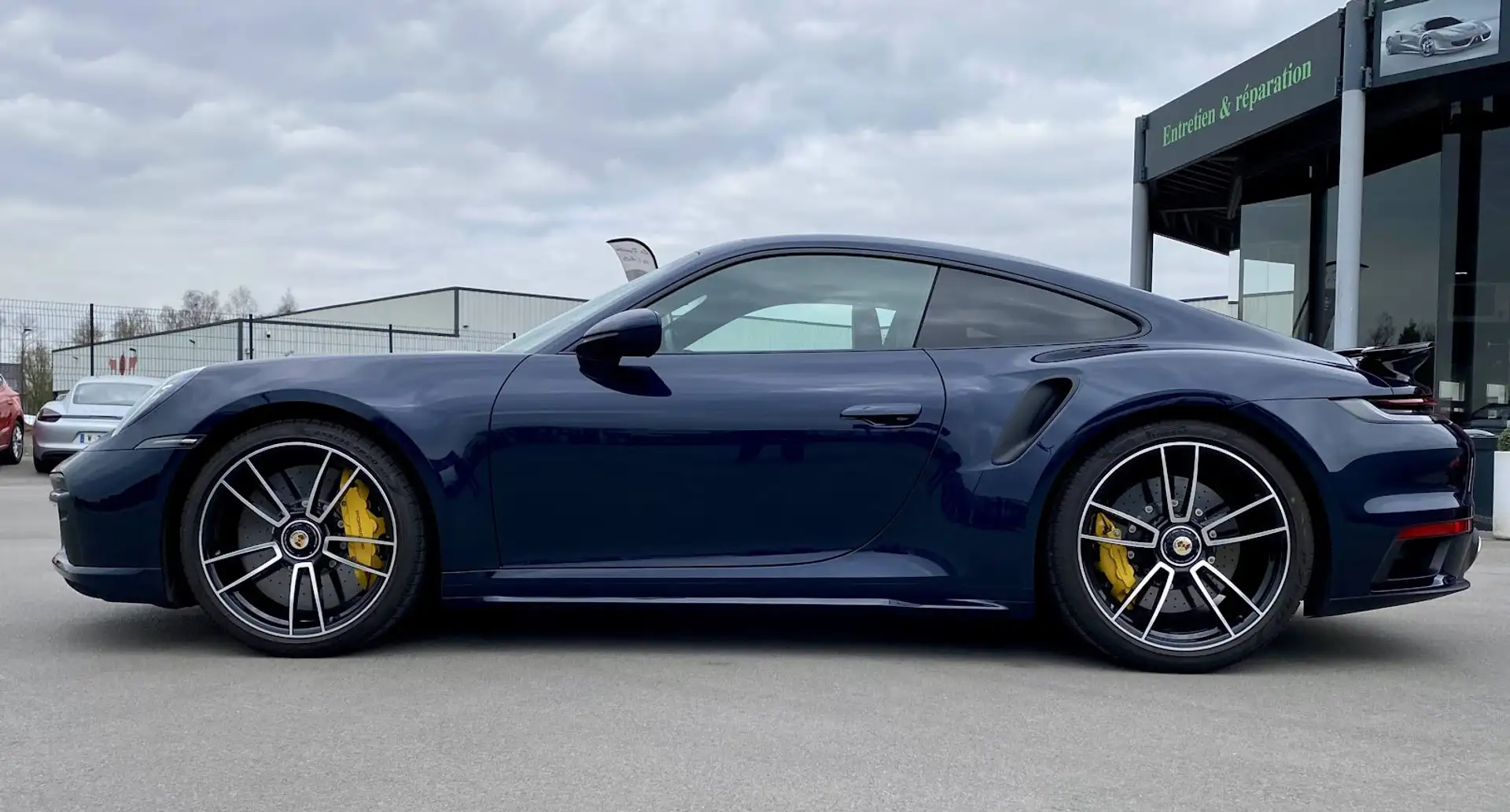 Porsche 911 (992) Turbo S / Flat 6 3.8l 650 CH PDK 7 / Pack Sp Azul - 2