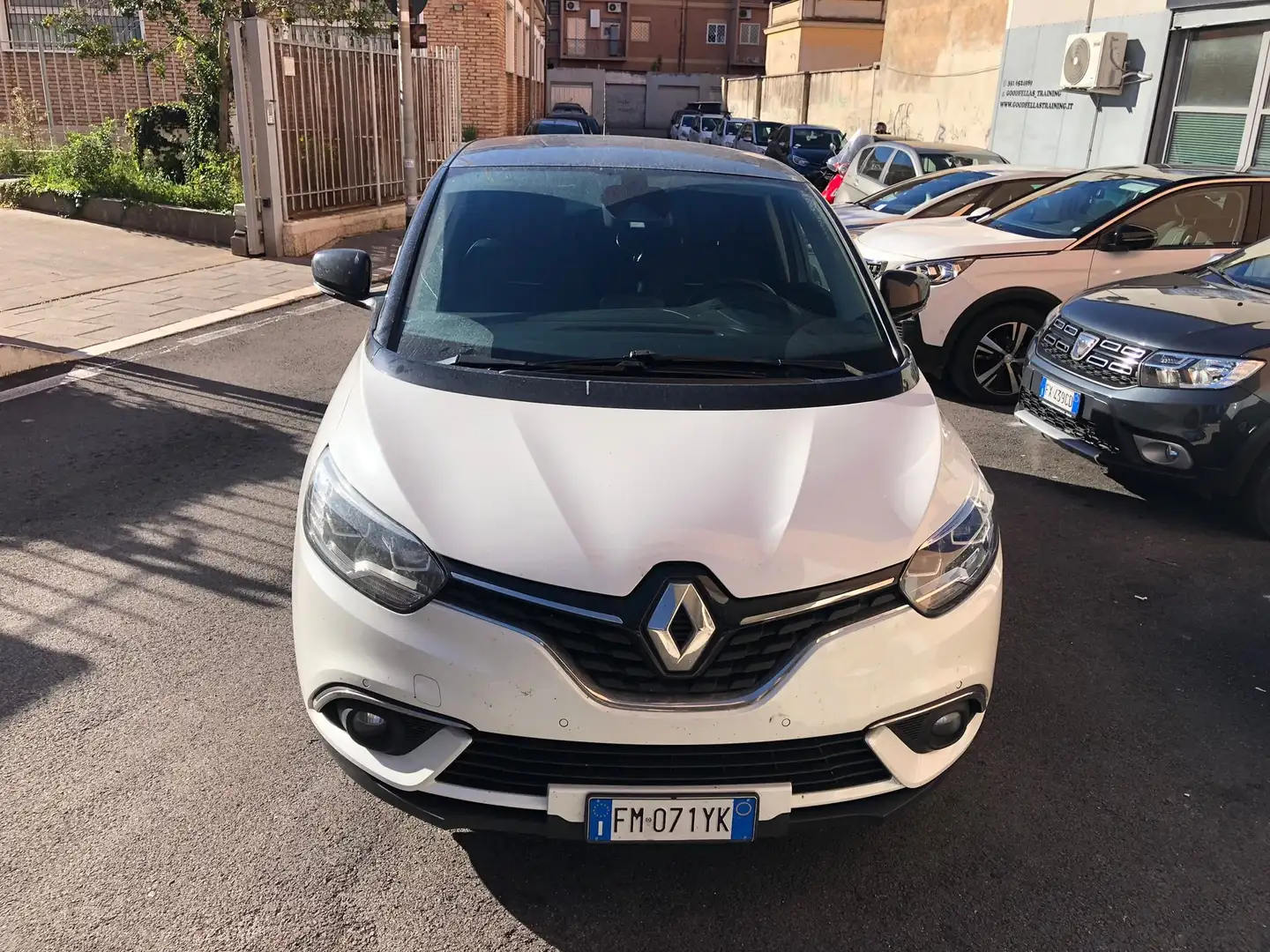 Renault Scenic Scenic IV 2017 1.5 dci Bose 110cv EDC Bianco - 1