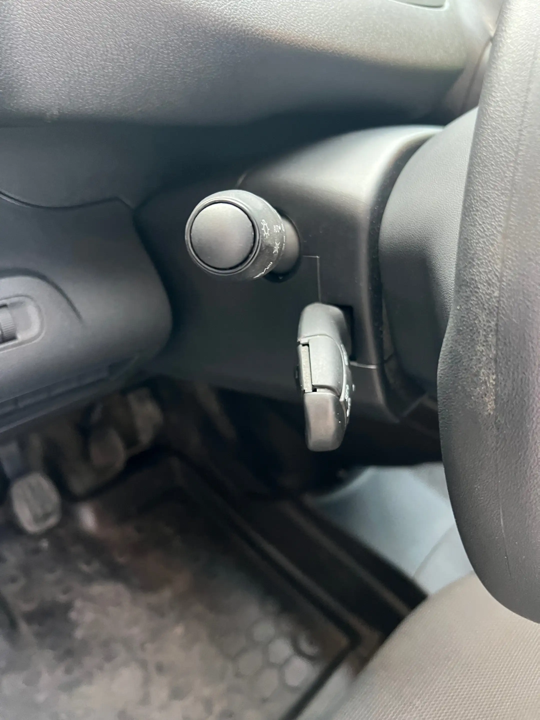 Peugeot Partner 1.6 BlueHDi L1 STD Light Premium — photo 8