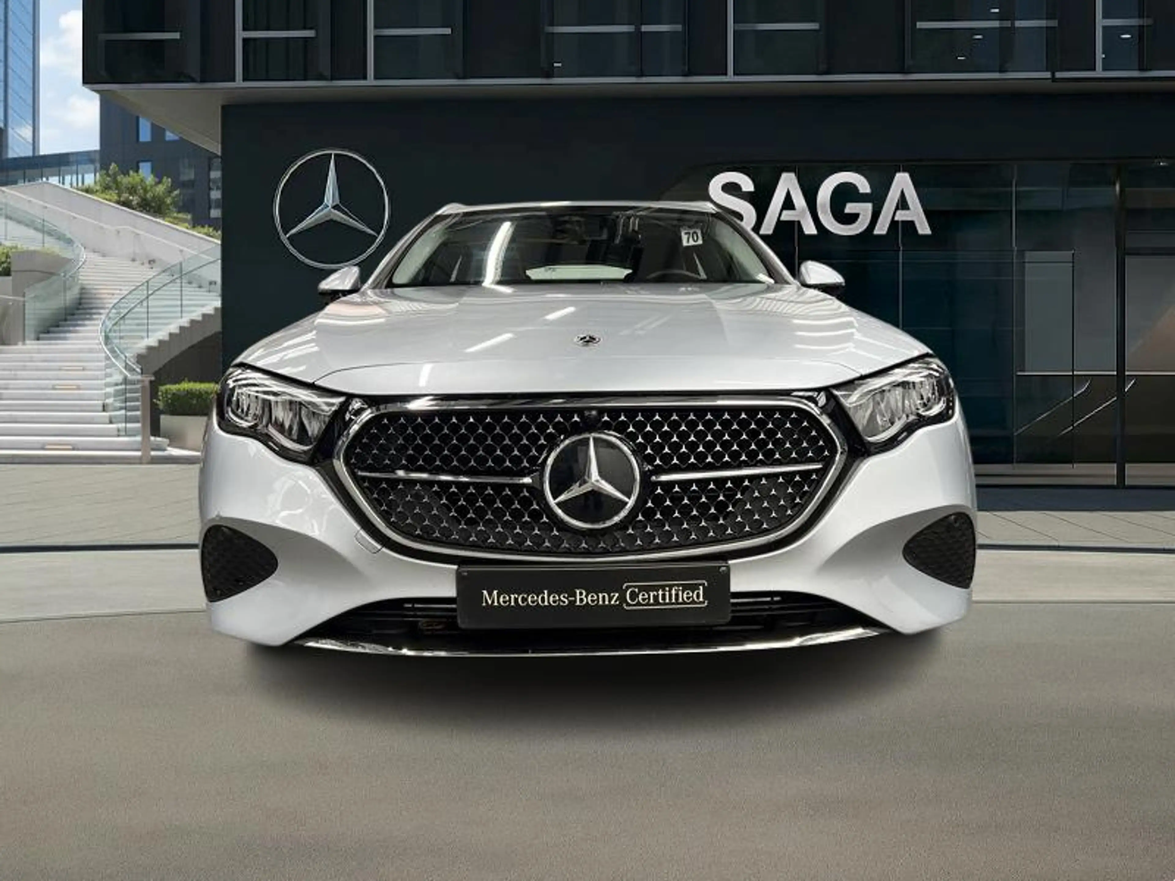 Mercedes-Benz E 220 d break Luxury Line — photo 15
