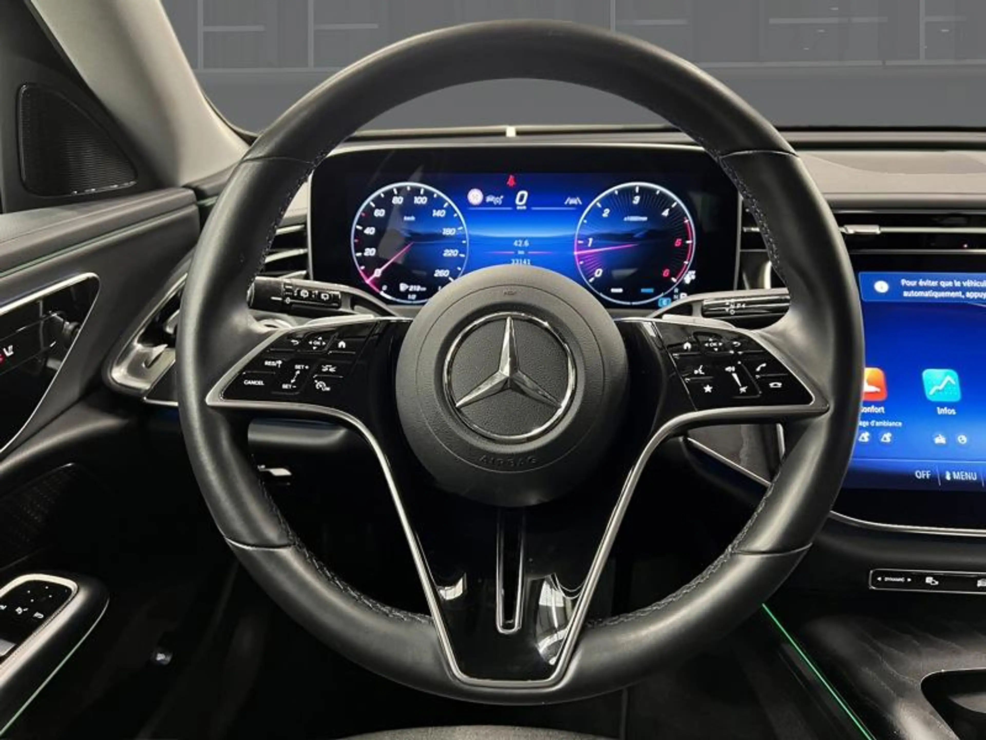 Mercedes-Benz E 220 d break Luxury Line — photo 3
