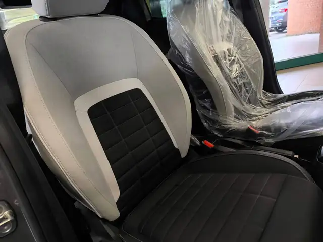 Citroen C3 view 15